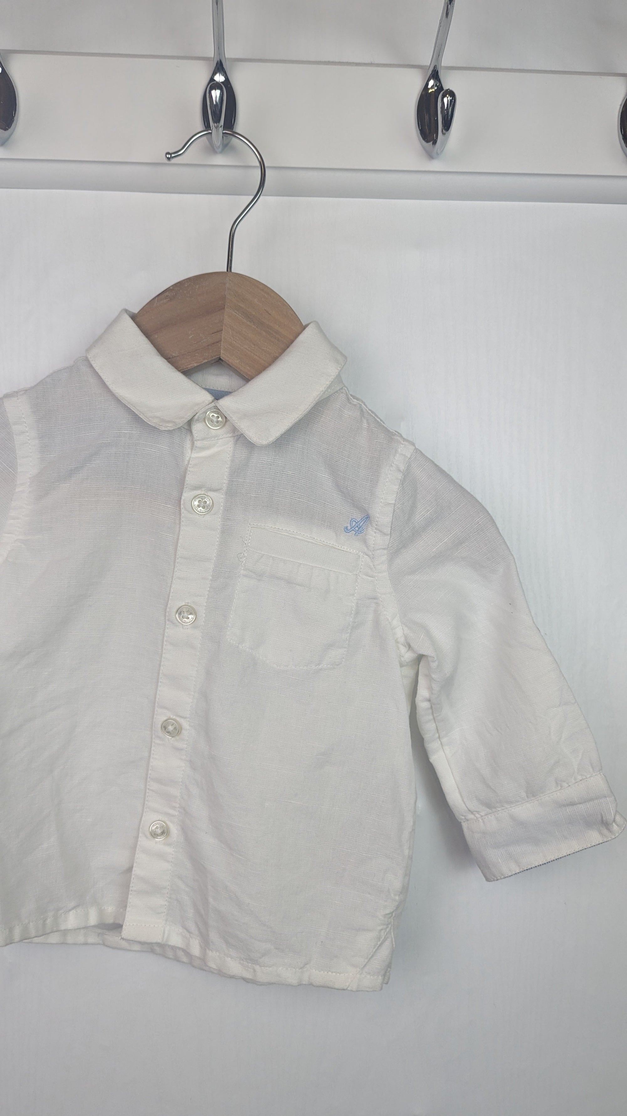 M&S White 'A' Shirt - Baby Boys 3 - 6 Months - Little Ones Preloved. Second Hand Children's & Preloved Baby, Kids, Girls & Boys Clothes. UK online