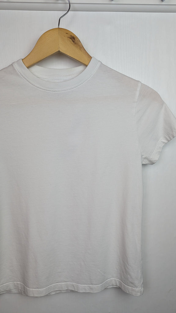 M&S White Short Sleeve Top - Unisex 11-12 Years Little Ones Preloved Used, Preloved, Preworn & Second Hand Baby, Kids & Children's Clothing UK Online. Cheap affordable. Brands including Next, Joules, Nutmeg Morrisons, TU, F&F, H&M.