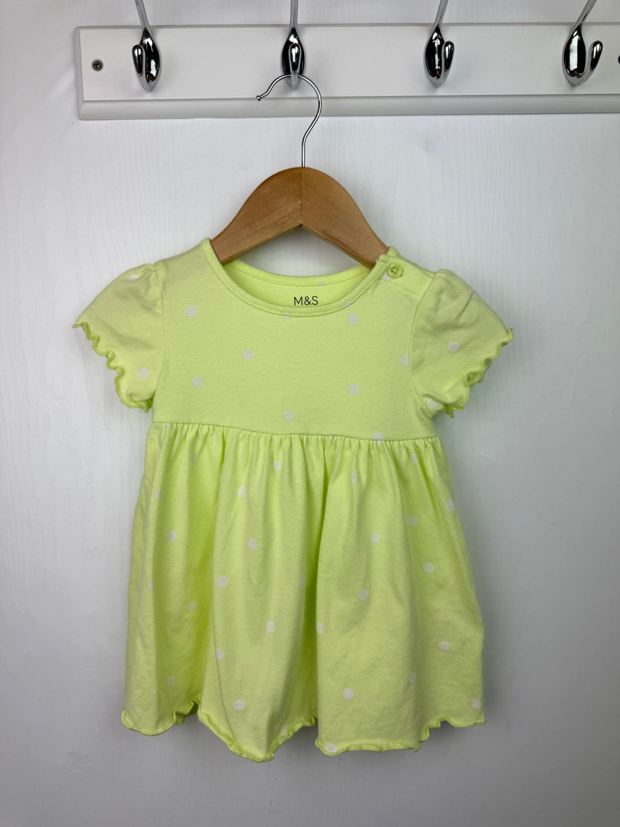M&S Yellow Spot Dress - Girls 6 - 9 Months - Little Ones Preloved. Second Hand Children's & Preloved Baby, Kids, Girls & Boys Clothes. UK online