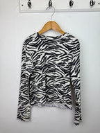 M&S Zebra Print Ribbed Top - Girls 9 - 10 Years - Little Ones Preloved. Second Hand Children's & Preloved Baby, Kids, Girls & Boys Clothes. UK online