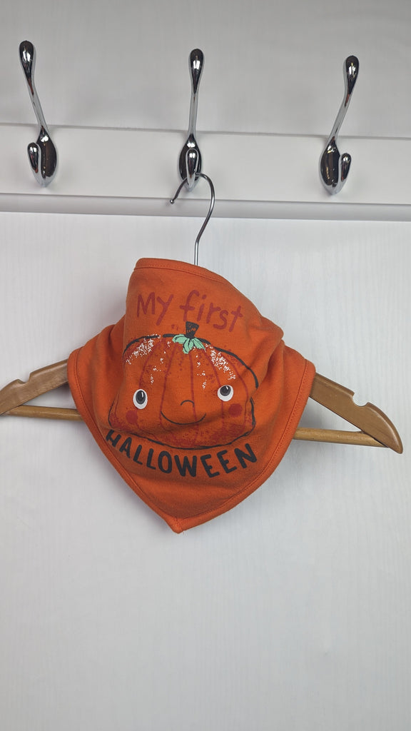 My First Halloween Bib - Unisex Baby Unbranded Used, Preloved, Preworn Baby, Girls & Boys Clothes. Kids & Children's second hand Clothing UK Online. Cheap affordable. Brands including Next, Joules, Nutmeg Morrisons, TU, F&F, H&M.