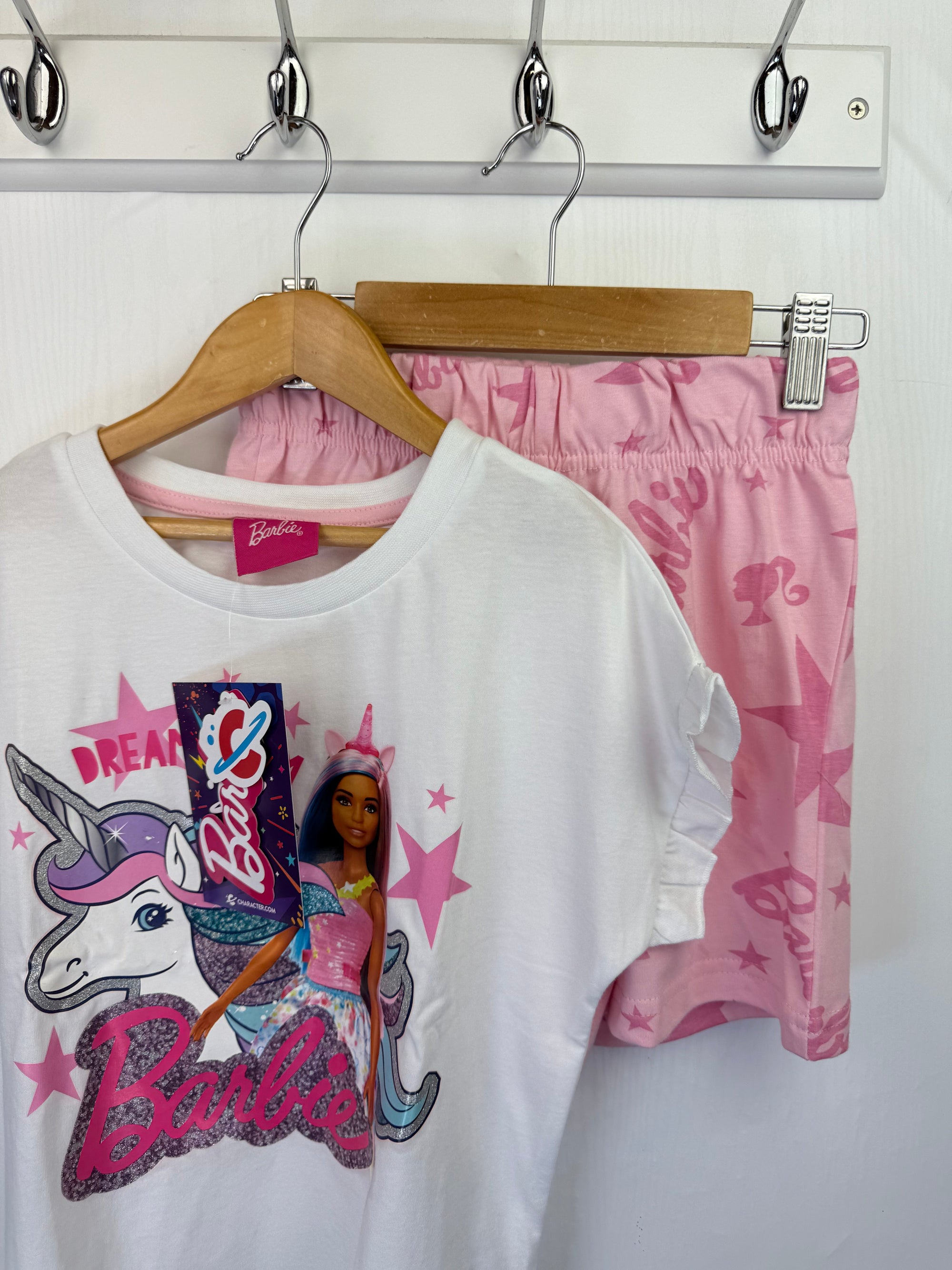 NEW Barbie Top and Shorts Set - Girls 8 - 9 Years - Little Ones Preloved. Second Hand Children's & Preloved Baby, Kids, Girls & Boys Clothes. UK online