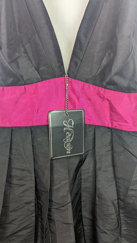 NEW Black & Pink Heaven Halterneck Dress - Size 8 Heaven Used, Preloved, Preworn & Second Hand Baby, Kids & Children's Clothing UK Online. Cheap affordable. Brands including Next, Joules, Nutmeg Morrisons, TU, F&F, H&M.