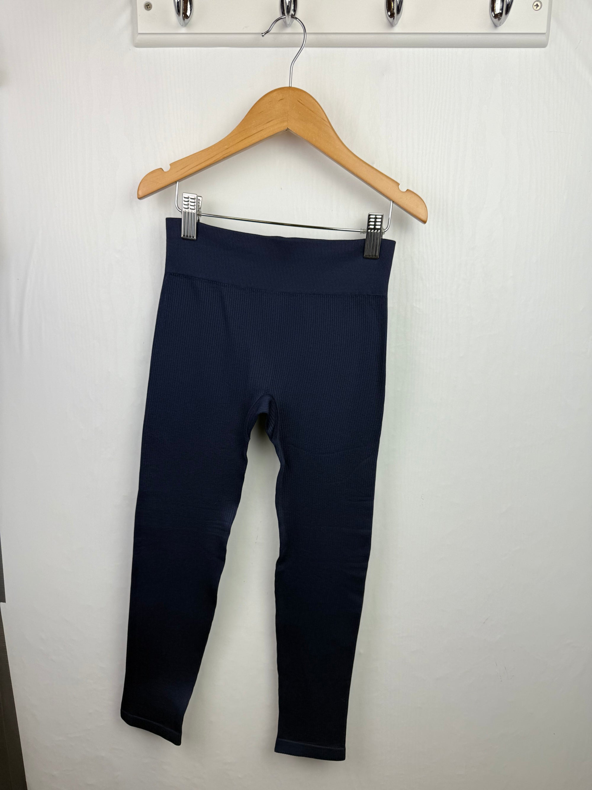 NEW F&F Navy Active Leggings - Girls 7 - 8 Years - Little Ones Preloved. Second Hand Children's & Preloved Baby, Kids, Girls & Boys Clothes. UK online