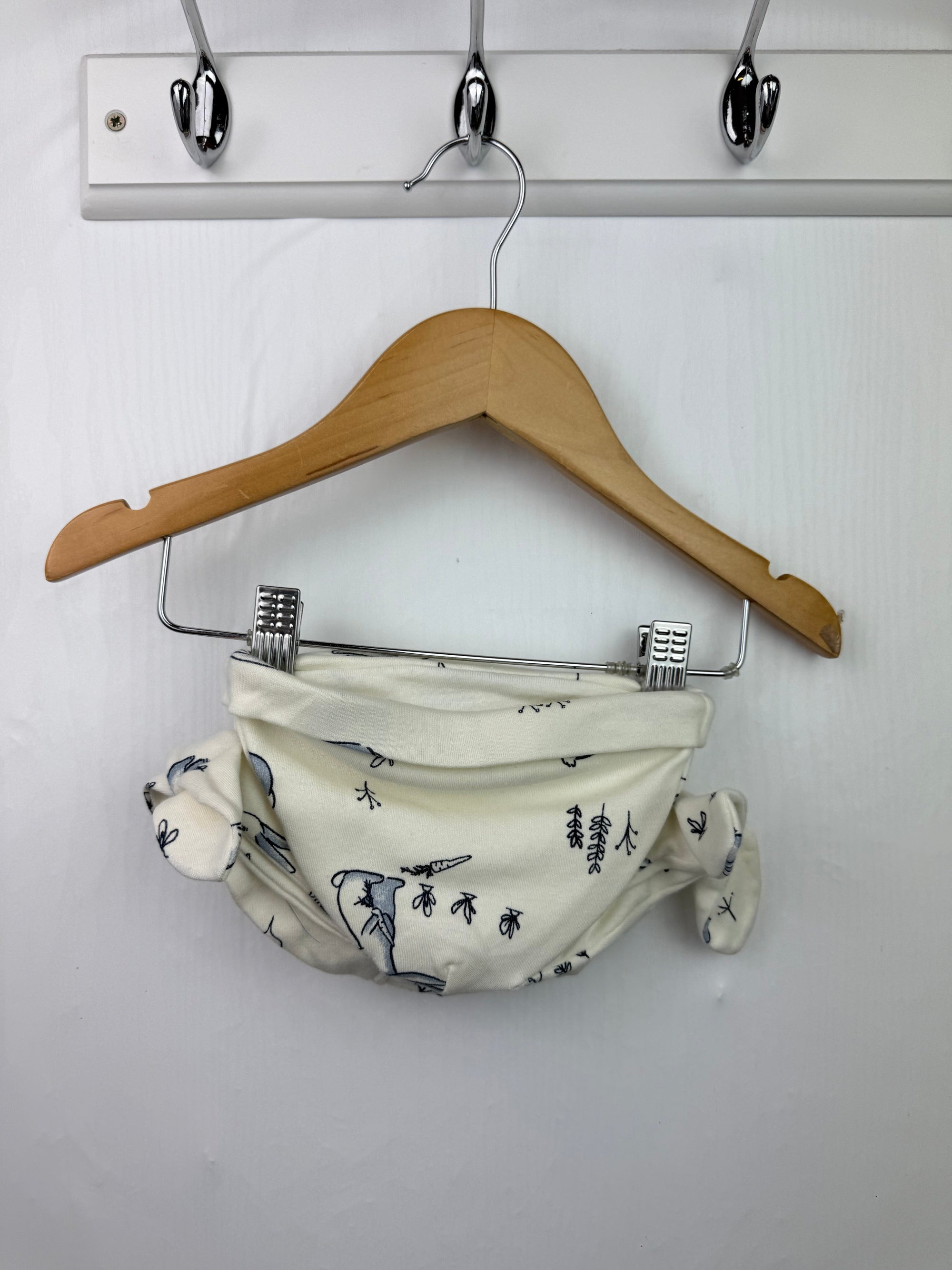 NEW George Bunny 2 - Pack Hats - Unisex 9 - 12 Months - Little Ones Preloved. Second Hand Children's & Preloved Baby, Kids, Girls & Boys Clothes. UK online
