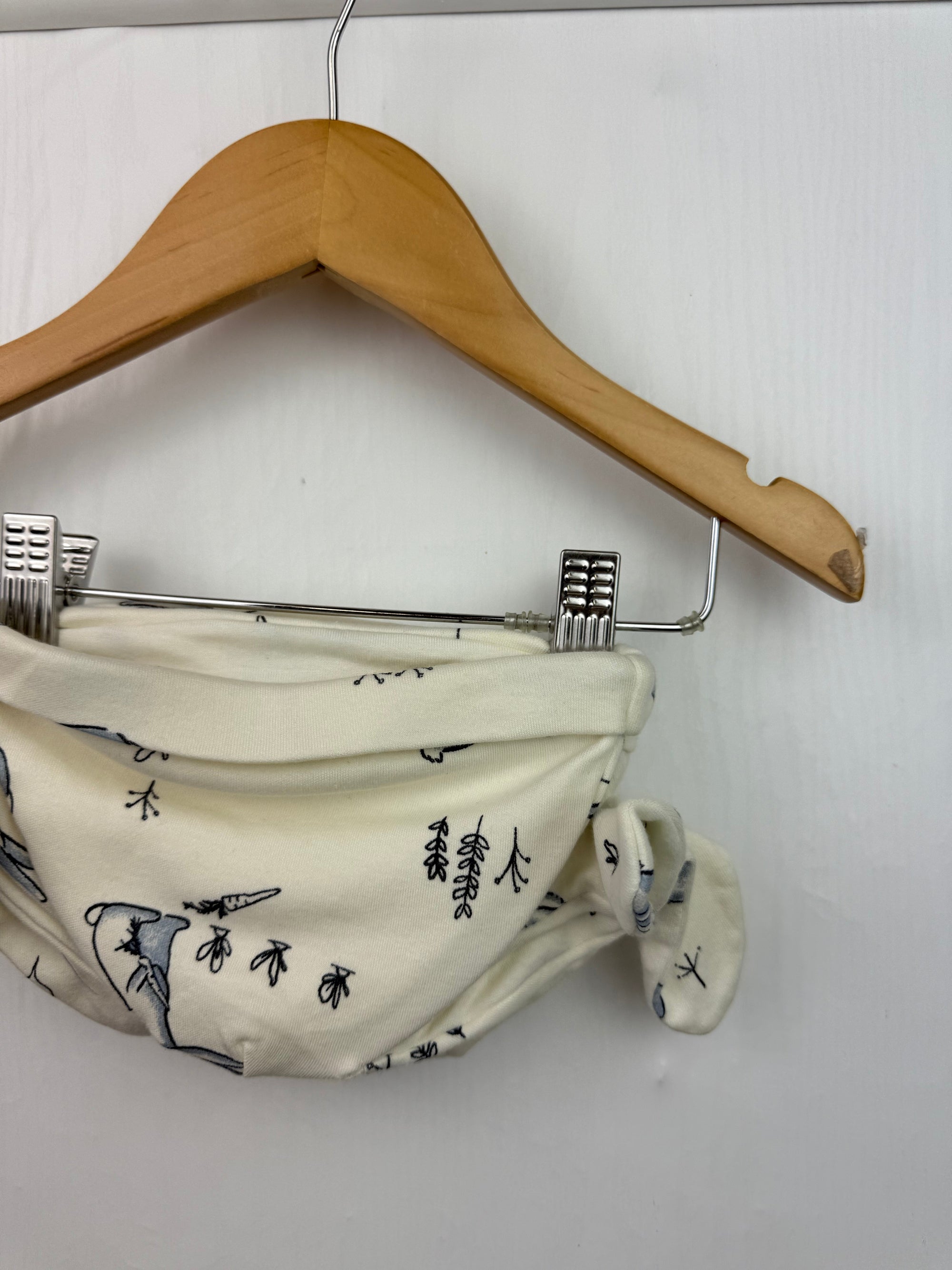 NEW George Bunny 2 - Pack Hats - Unisex 9 - 12 Months - Little Ones Preloved. Second Hand Children's & Preloved Baby, Kids, Girls & Boys Clothes. UK online