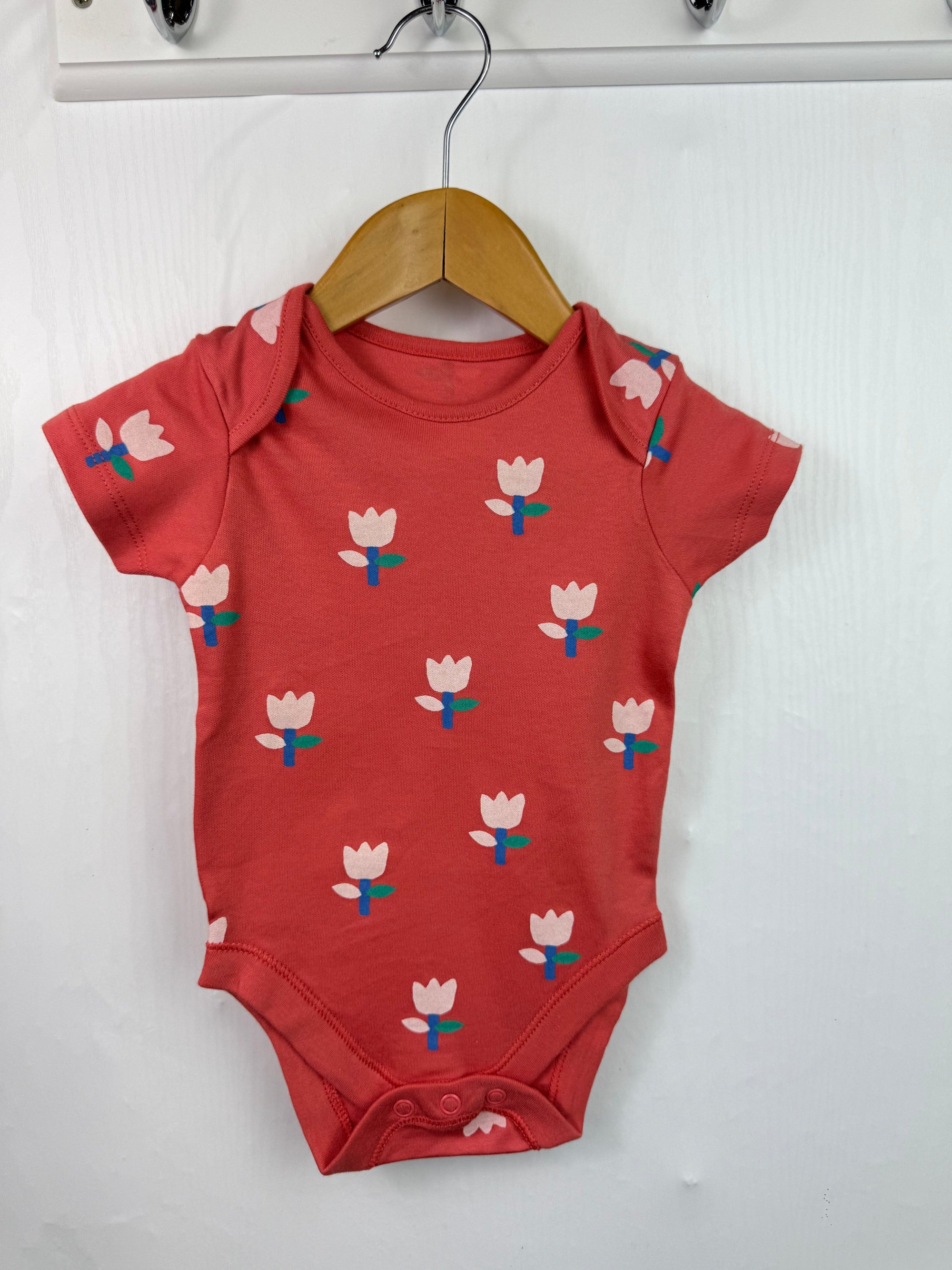 NEW George Floral Bodysuit - Girls 6 - 9 Months - Little Ones Preloved. Second Hand Children's & Preloved Baby, Kids, Girls & Boys Clothes. UK online
