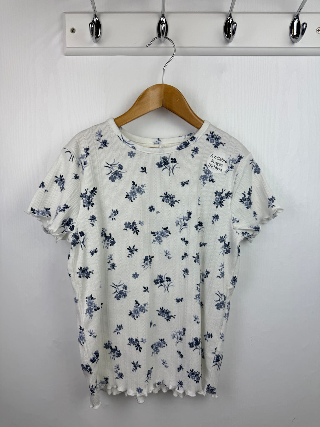 NEW George Floral Short Sleeve Top - Girls 7 - 8 Years - Little Ones Preloved. Second Hand Children's & Preloved Baby, Kids, Girls & Boys Clothes. UK online