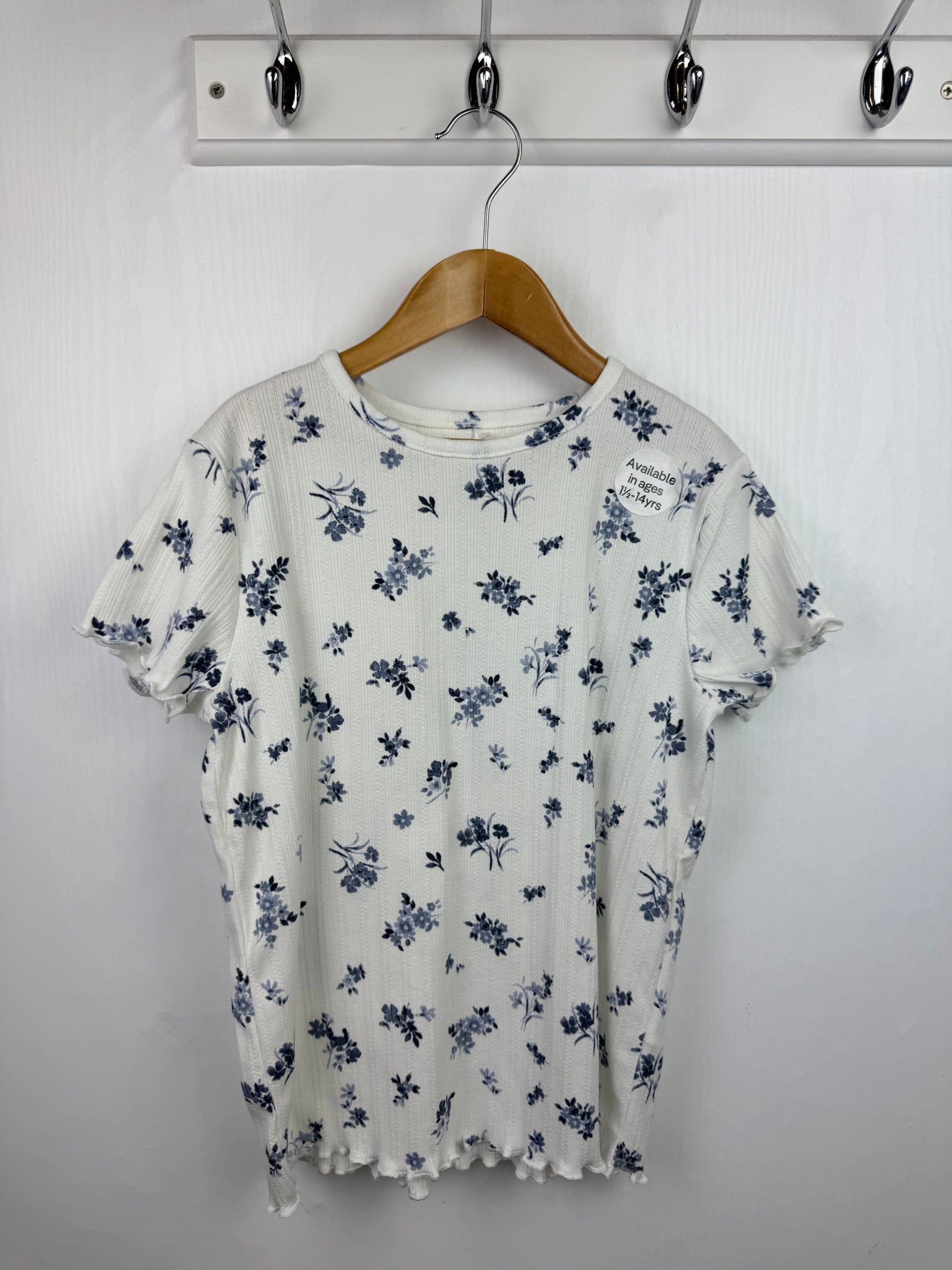 NEW George Floral Short Sleeve Top - Girls 7 - 8 Years - Little Ones Preloved. Second Hand Children's & Preloved Baby, Kids, Girls & Boys Clothes. UK online