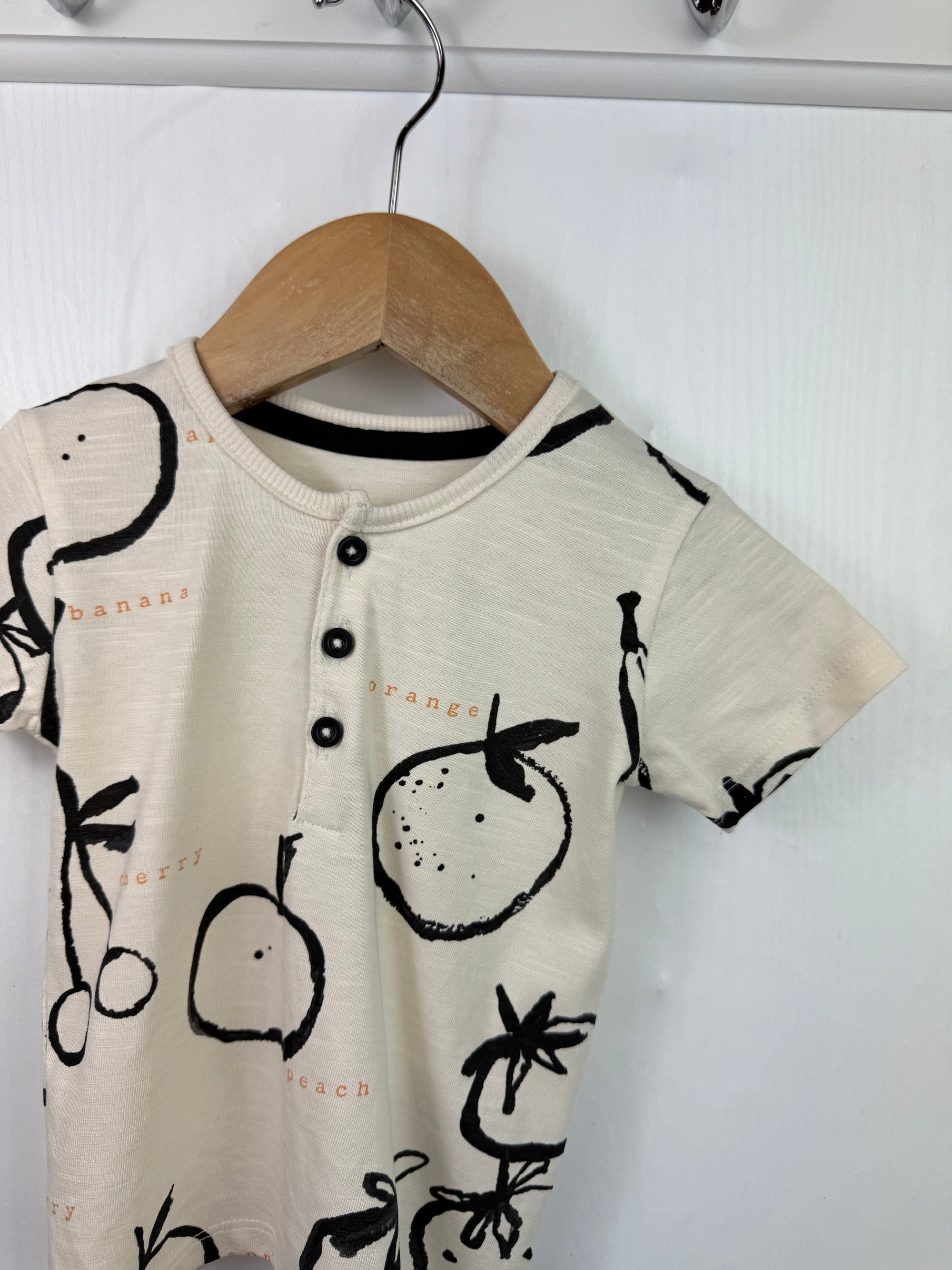 NEW George Fruit Short Sleeve Top - Boys 6 - 9 Months - Little Ones Preloved. Second Hand Children's & Preloved Baby, Kids, Girls & Boys Clothes. UK online