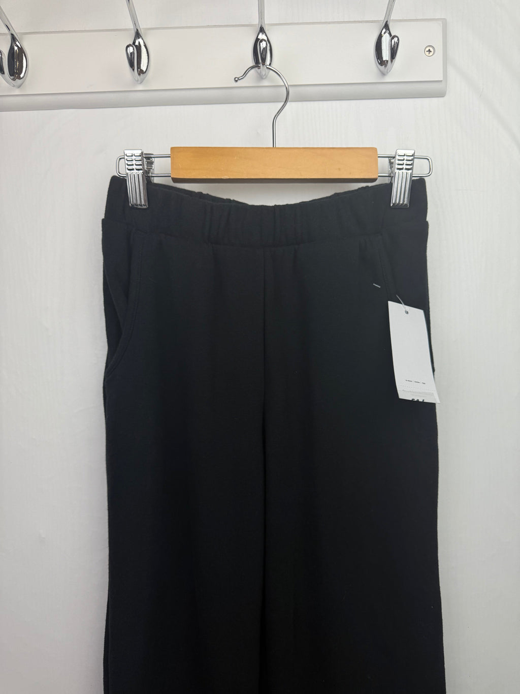 NEW George Wide Leg Joggers - Girls 8 - 9 Years - Little Ones Preloved. Second Hand Children's & Preloved Baby, Kids, Girls & Boys Clothes. UK online