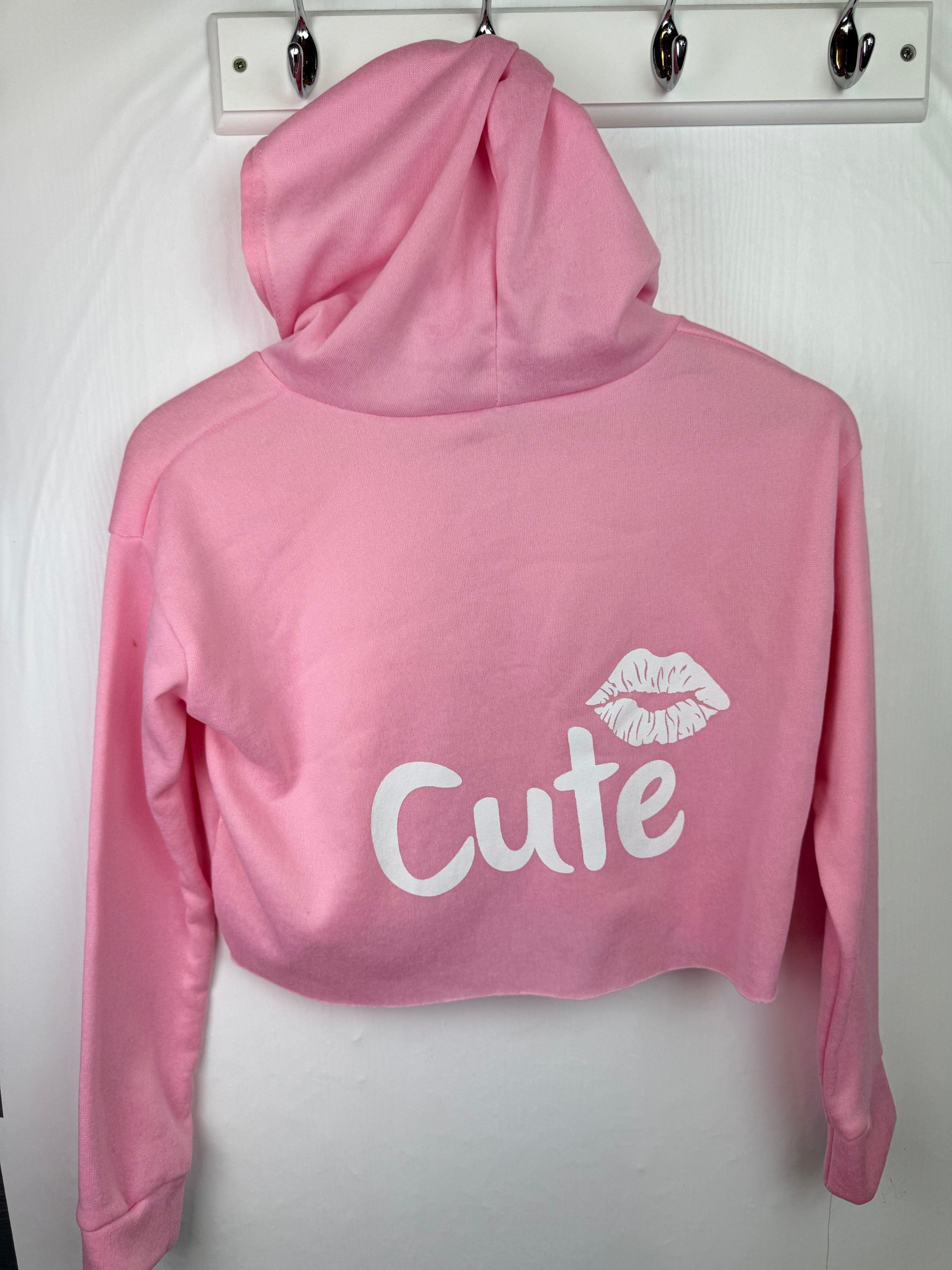 NEW Kivenst Pink Crop Hoodie - Girls 12 - 14 Years - Little Ones Preloved. Second Hand Children's & Preloved Baby, Kids, Girls & Boys Clothes. UK online