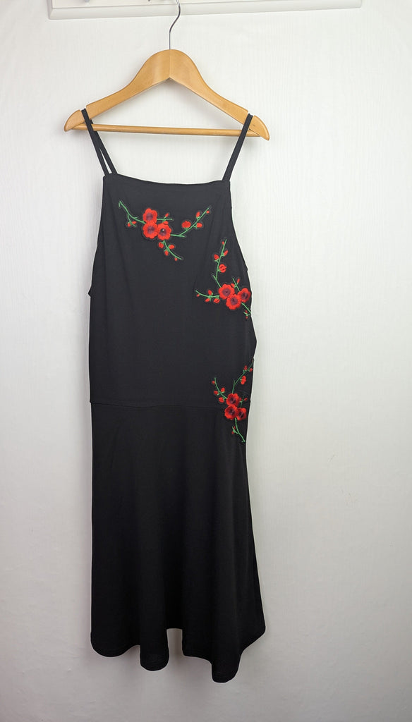 New-Look Black Floral Dress - Girls 12 Years Little Ones Preloved Second Hand Baby, Girls & Boys Clothes. UK Postage
