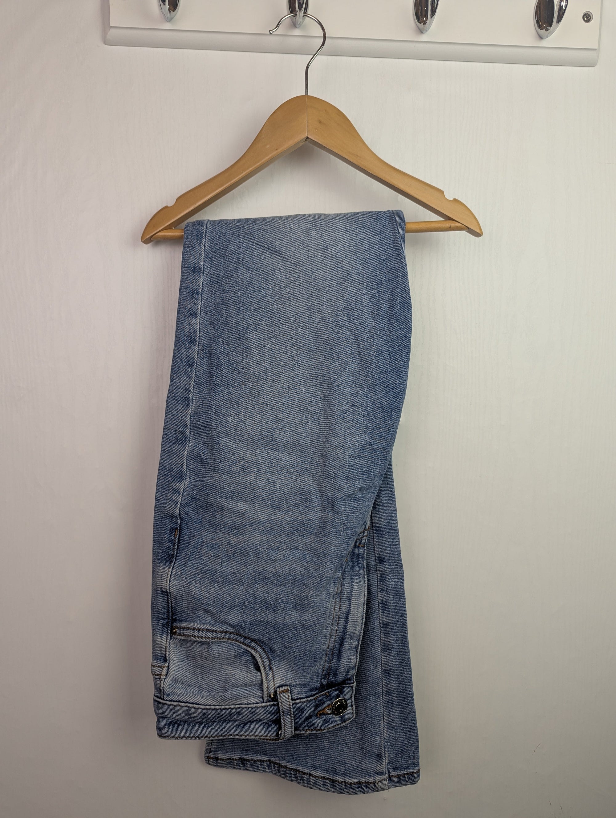New - Look Flared Denim Jeans - Girls 13 Years - Little Ones Preloved. Second Hand Children's & Preloved Baby, Kids, Girls & Boys Clothes. UK online