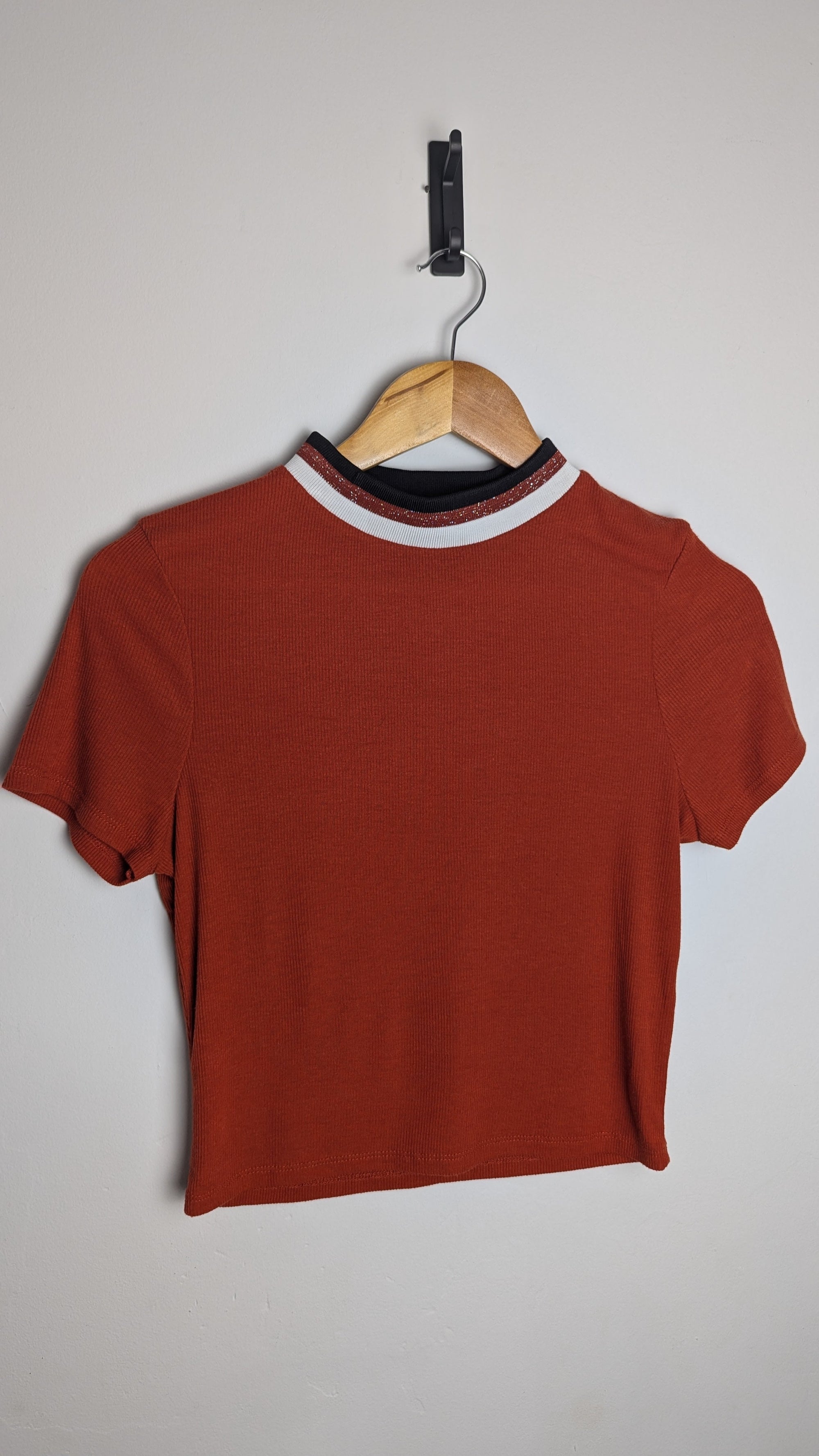 New Look Orange Ribbed Top - Girls 14 - 15 Years - Little Ones Preloved. Second Hand Children's & Preloved Baby, Kids, Girls & Boys Clothes. UK online