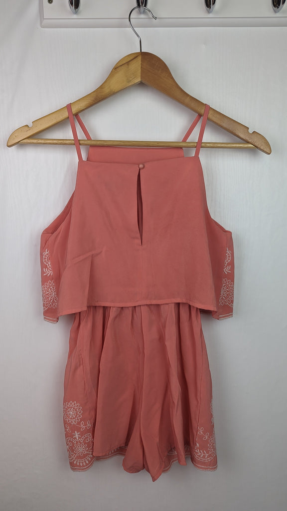 New Look Peach Playsuit - Girls 9 Years New Look Used, Preloved, Preworn Baby, Girls & Boys Clothes. Kids & Children's second hand Clothing UK Online. Cheap affordable. Brands including Next, Joules, Nutmeg Morrisons, TU, F&F, H&M.