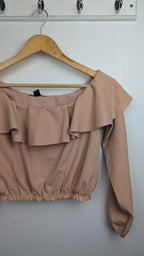 New Look Pink Crop Top - Girls 14 - 15 Years - Little Ones Preloved. Second Hand Children's & Preloved Baby, Kids, Girls & Boys Clothes. UK online