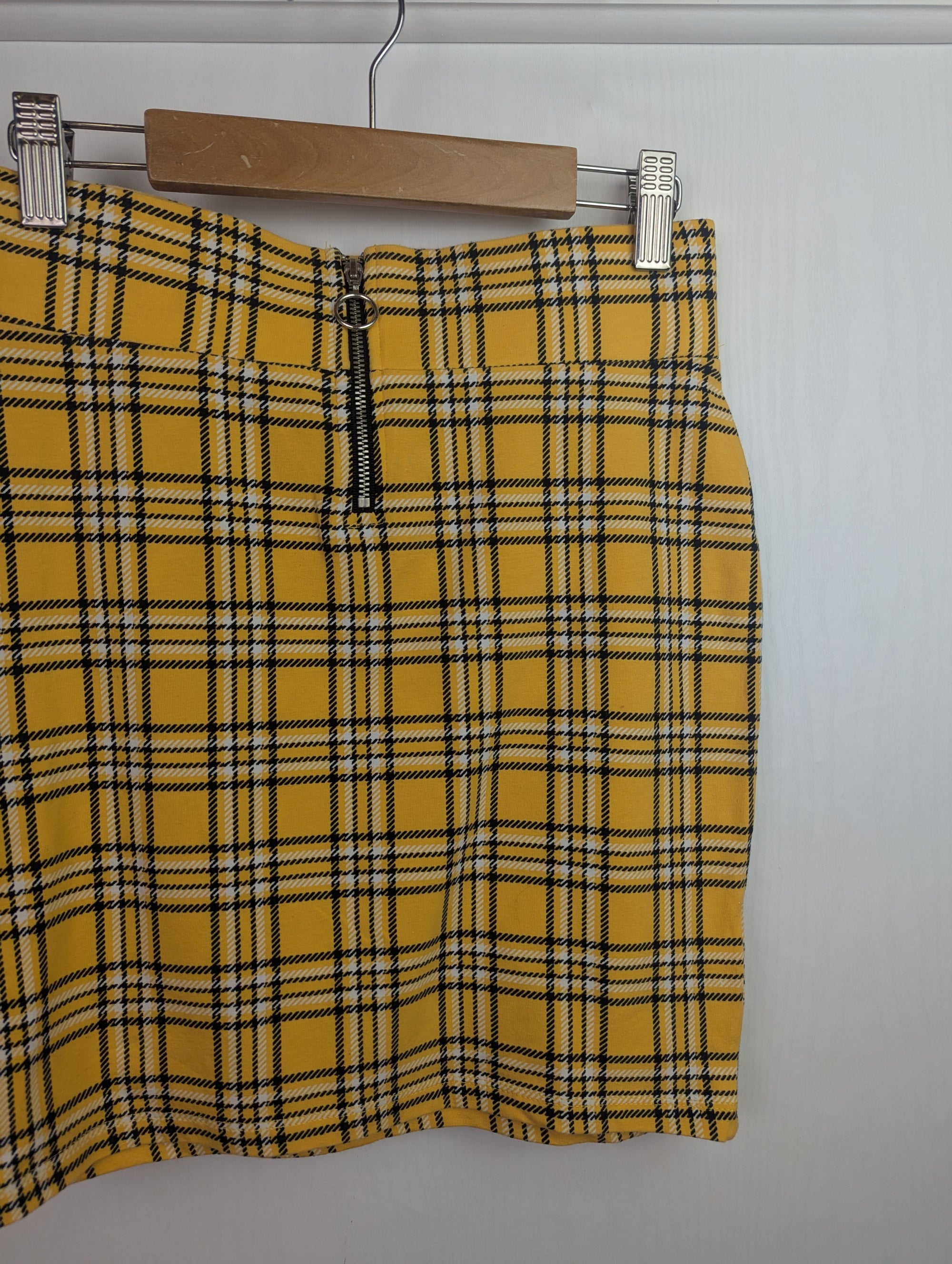 New - Look Yellow Plaid Skirt - Girls 12 - 13 Years - Little Ones Preloved. Second Hand Children's & Preloved Baby, Kids, Girls & Boys Clothes. UK online