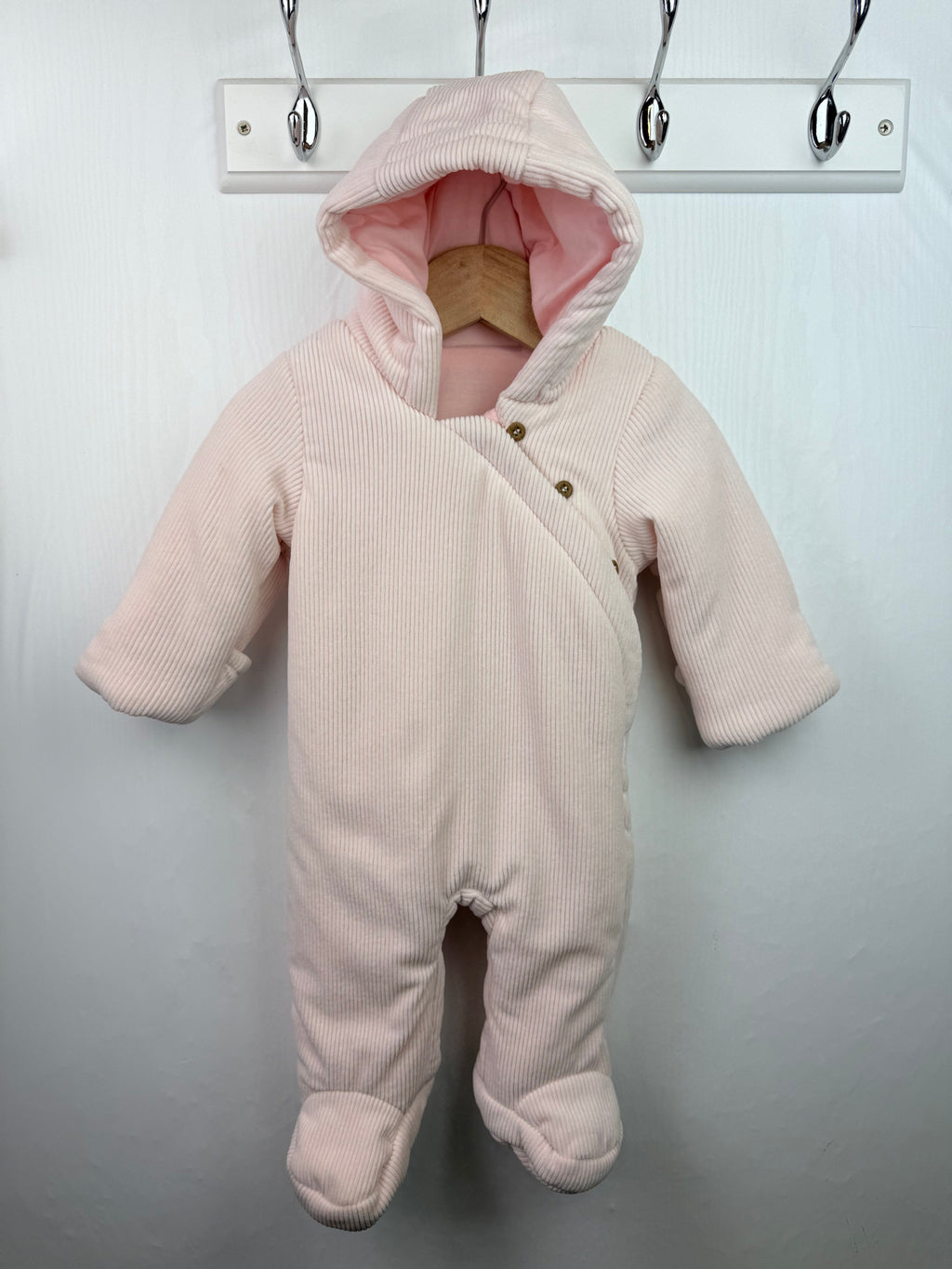 NEW Matalan Pink Ribbed Pramsuit - Baby Girls 0 - 3 Months - Little Ones Preloved. Second Hand Children's & Preloved Baby, Kids, Girls & Boys Clothes. UK online