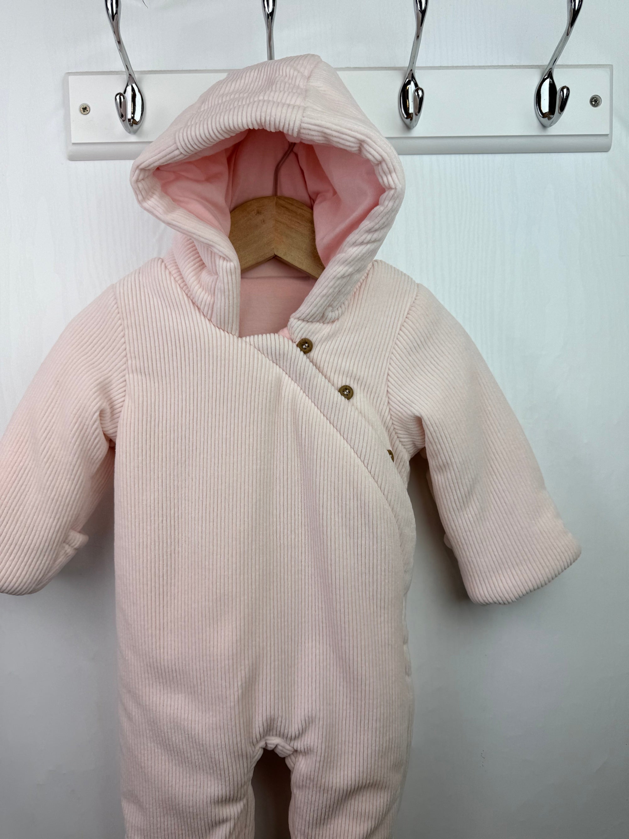 NEW Matalan Pink Ribbed Pramsuit - Baby Girls 0 - 3 Months - Little Ones Preloved. Second Hand Children's & Preloved Baby, Kids, Girls & Boys Clothes. UK online