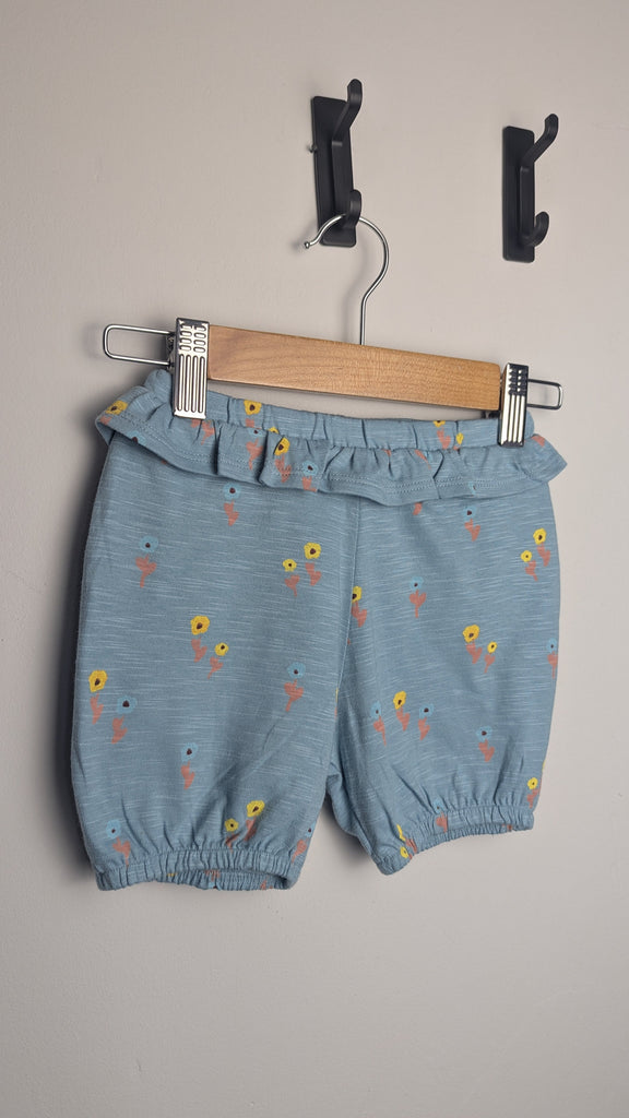 NEW M&S Blue Floral Shorts - Girls 6-9 Months Little Ones Preloved Used, Preloved, Preworn & Second Hand Baby, Kids & Children's Clothing UK Online. Cheap affordable. Brands including Next, Joules, Nutmeg Morrisons, TU, F&F, H&M.