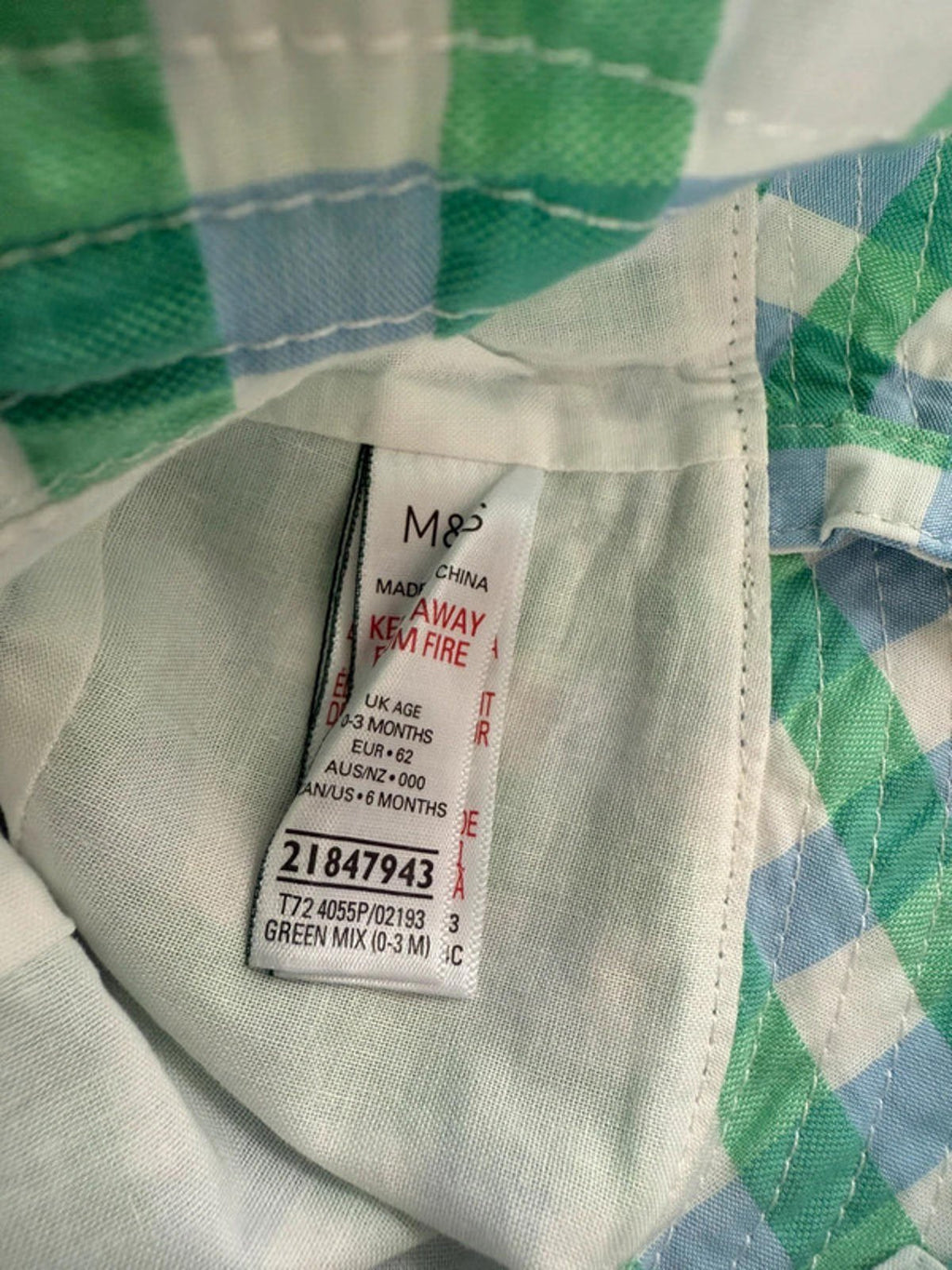 NEW M&S Green & Blue Check Summer Hat - Boys 0 - 3 Months - Little Ones Preloved. Second Hand Children's & Preloved Baby, Kids, Girls & Boys Clothes. UK online
