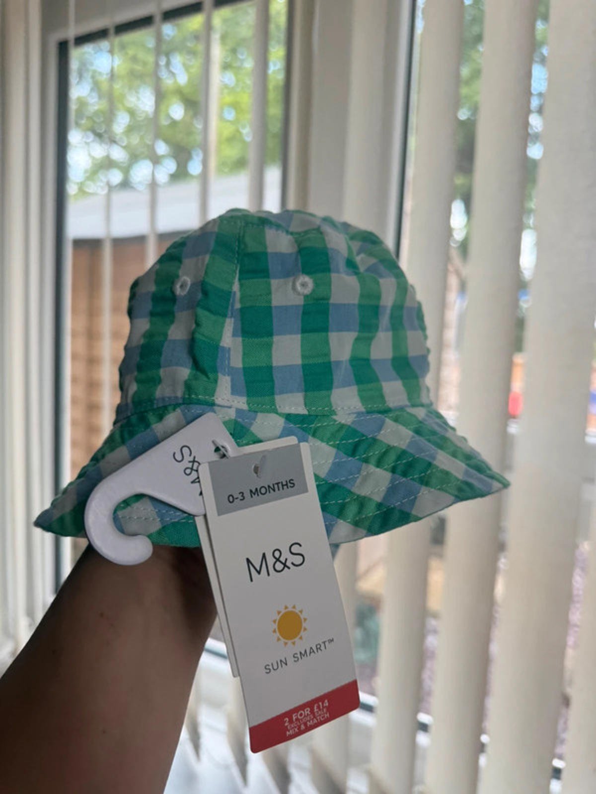 NEW M&S Green & Blue Check Summer Hat - Boys 0 - 3 Months - Little Ones Preloved. Second Hand Children's & Preloved Baby, Kids, Girls & Boys Clothes. UK online