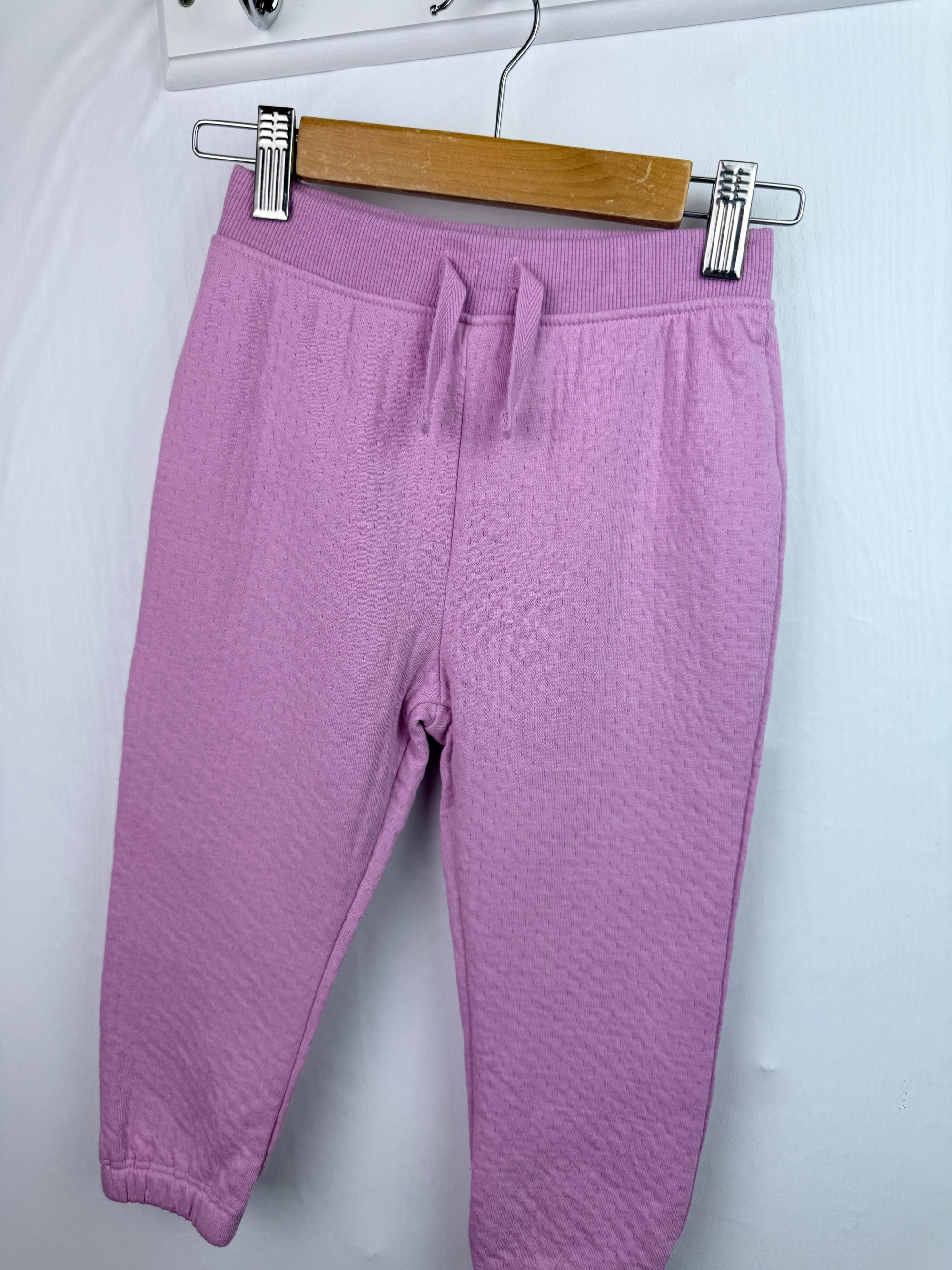 NEW Primark Light Pink Joggers - Girls 18 - 24 Months - Little Ones Preloved. Second Hand Children's & Preloved Baby, Kids, Girls & Boys Clothes. UK online