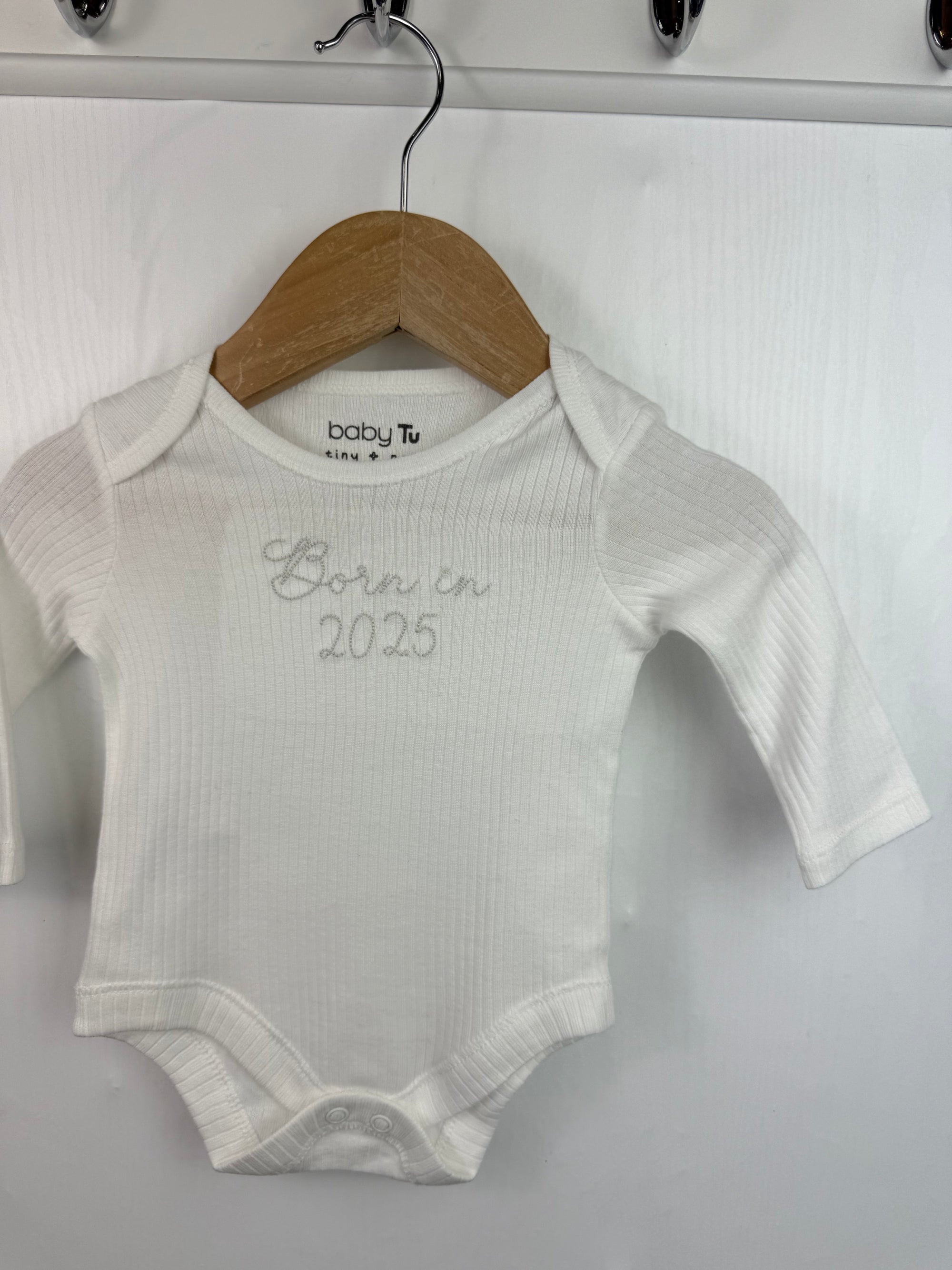 NEW TU Born in 2025 Bodysuit - Unisex 0 - 1 Month - Little Ones Preloved. Second Hand Children's & Preloved Baby, Kids, Girls & Boys Clothes. UK online