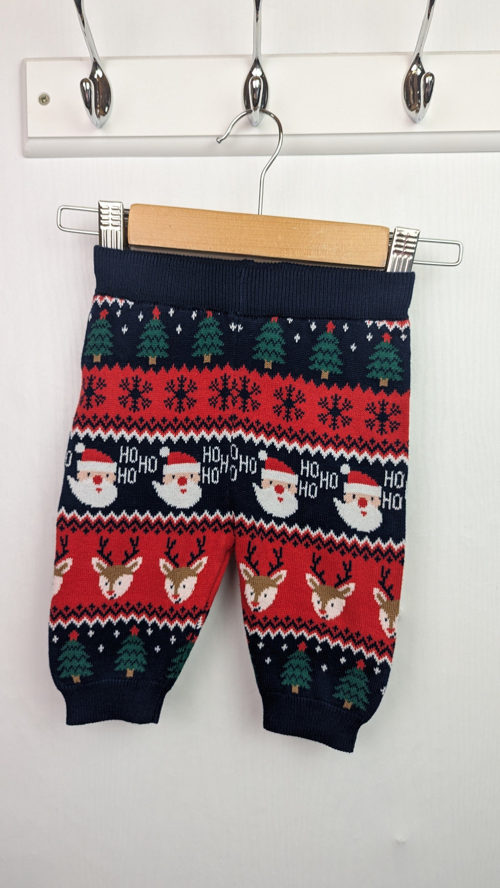 NEW TU Christmas Knit Leggings - Unisex 0 - 3 Months - Little Ones Preloved. Second Hand Children's & Preloved Baby, Kids, Girls & Boys Clothes. UK online