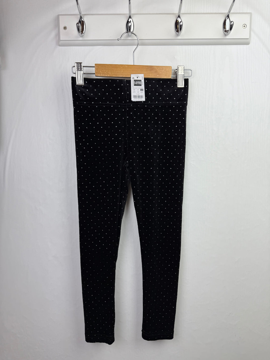 NEW Velour Black Glitter Leggings - Girls 5 - 6 Years - Little Ones Preloved. Second Hand Children's & Preloved Baby, Kids, Girls & Boys Clothes. UK online