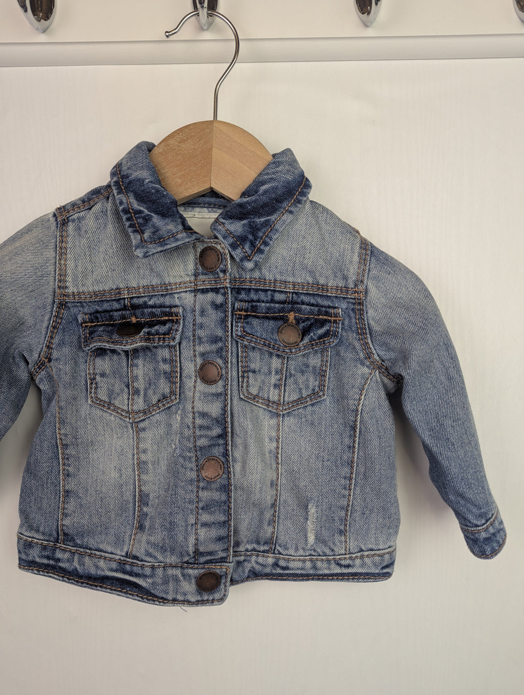 Next Blue Denim Jacket - Girls 3 - 6 Months - Little Ones Preloved. Second Hand Children's & Preloved Baby, Kids, Girls & Boys Clothes. UK online