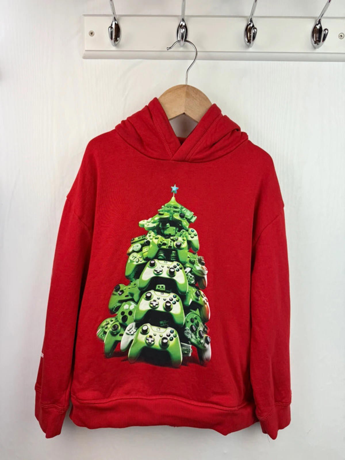 Next Christmas Gaming Hoodie - Boys 8 Years - Little Ones Preloved. Second Hand Children's & Preloved Baby, Kids, Girls & Boys Clothes. UK online