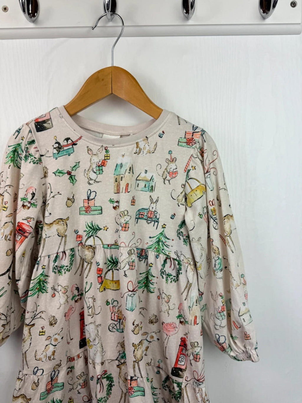 Next Cream Christmas Dress - Girls 3 - 4 Years - Little Ones Preloved. Second Hand Children's & Preloved Baby, Kids, Girls & Boys Clothes. UK online
