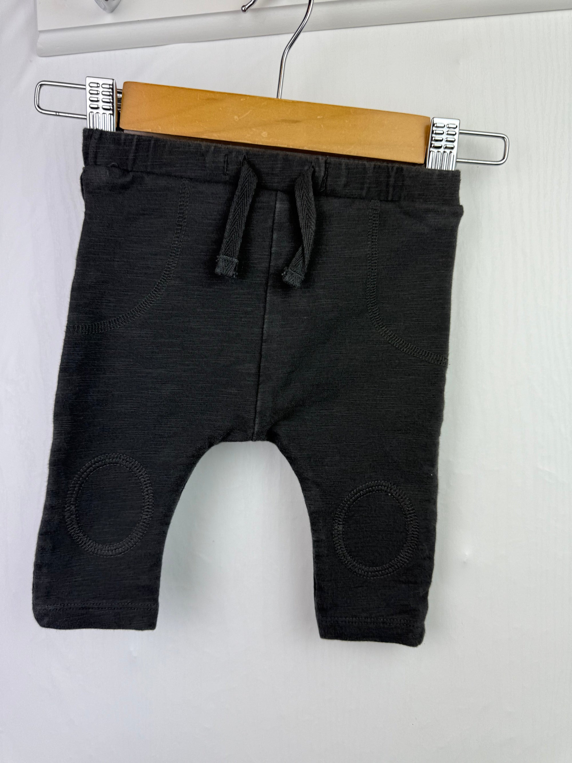 Next Dark Grey Leggings - Unisex Baby 0 - 3 Months - Little Ones Preloved. Second Hand Children's & Preloved Baby, Kids, Girls & Boys Clothes. UK online