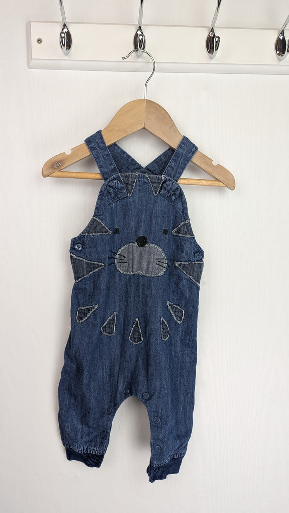 Next Deni Tiger Dungarees - Boys 3-6 months Next Used, Preloved, Preworn & Second Hand Baby, Kids & Children's Clothing UK Online. Cheap affordable. Brands including Next, Joules, Nutmeg Morrisons, TU, F&F, H&M.