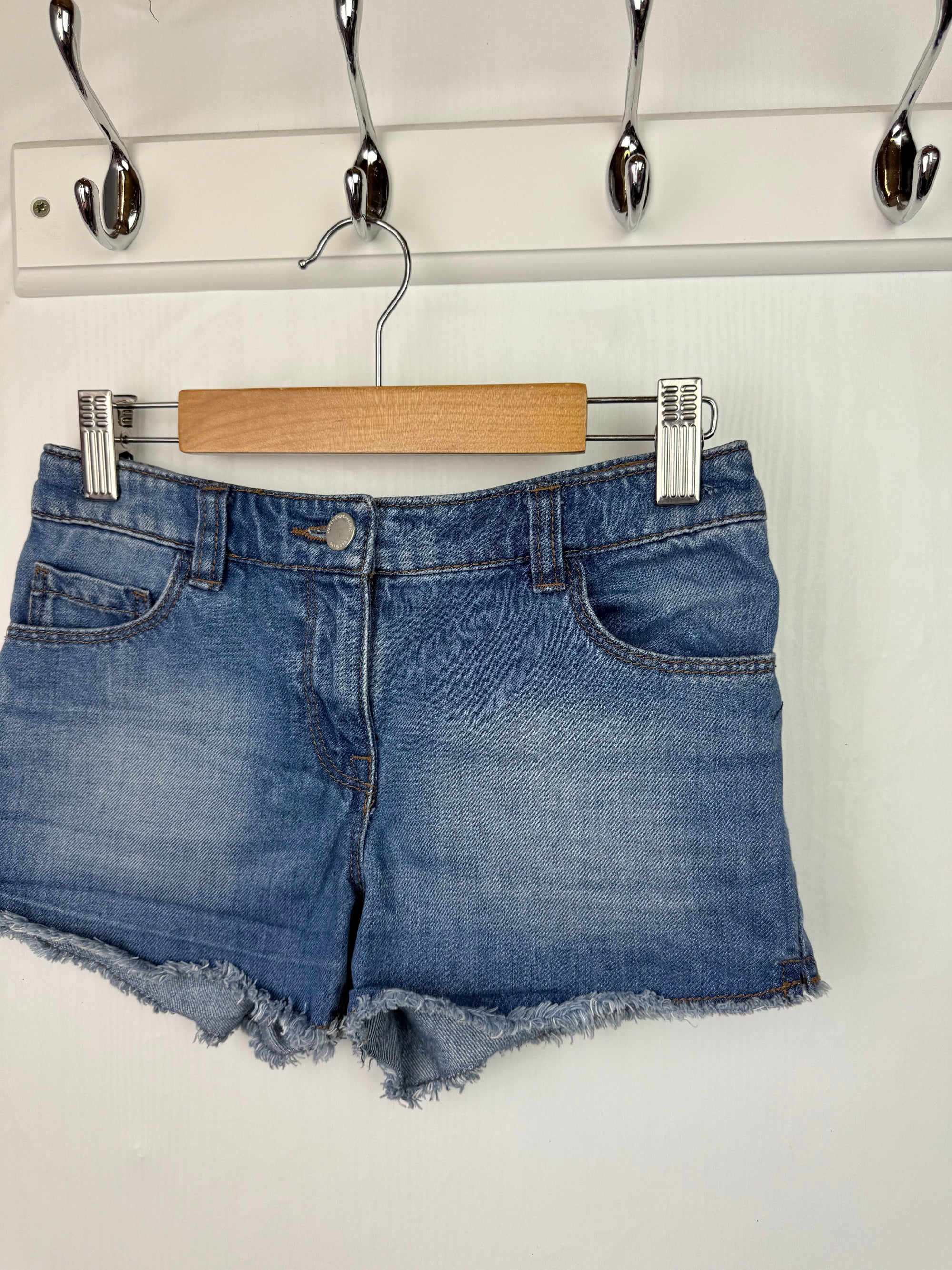 Next Denim Shorts - Girls 9 Years - Little Ones Preloved. Second Hand Children's & Preloved Baby, Kids, Girls & Boys Clothes. UK online