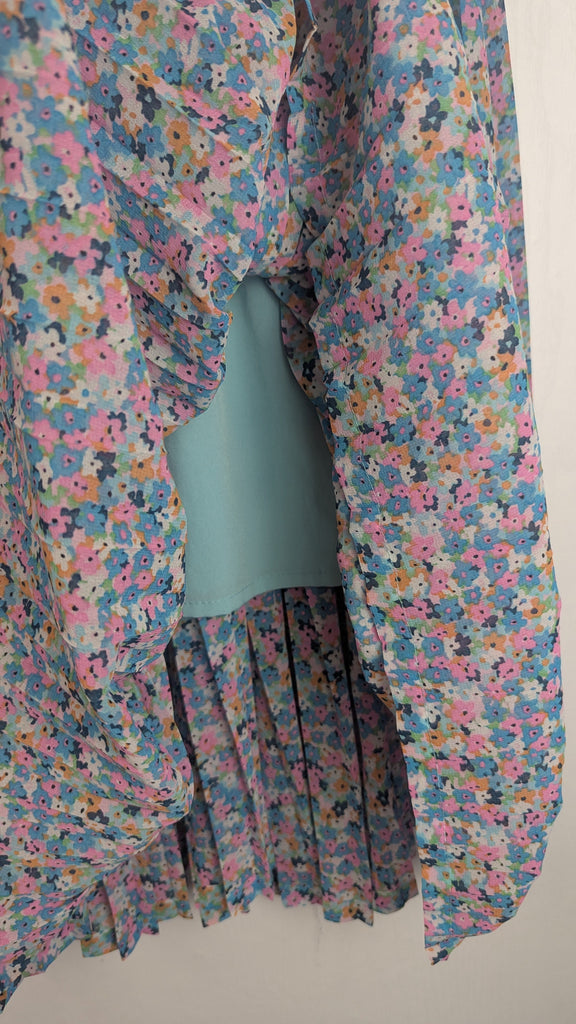 Next Floral Mesh Layered Dress - Girls 9 Years Little Ones Preloved Used, Preloved, Preworn Baby, Girls & Boys Clothes. Kids & Children's second hand Clothing UK Online. Cheap affordable. Brands including Next, Joules, Nutmeg Morrisons, TU, F&F, H&M.