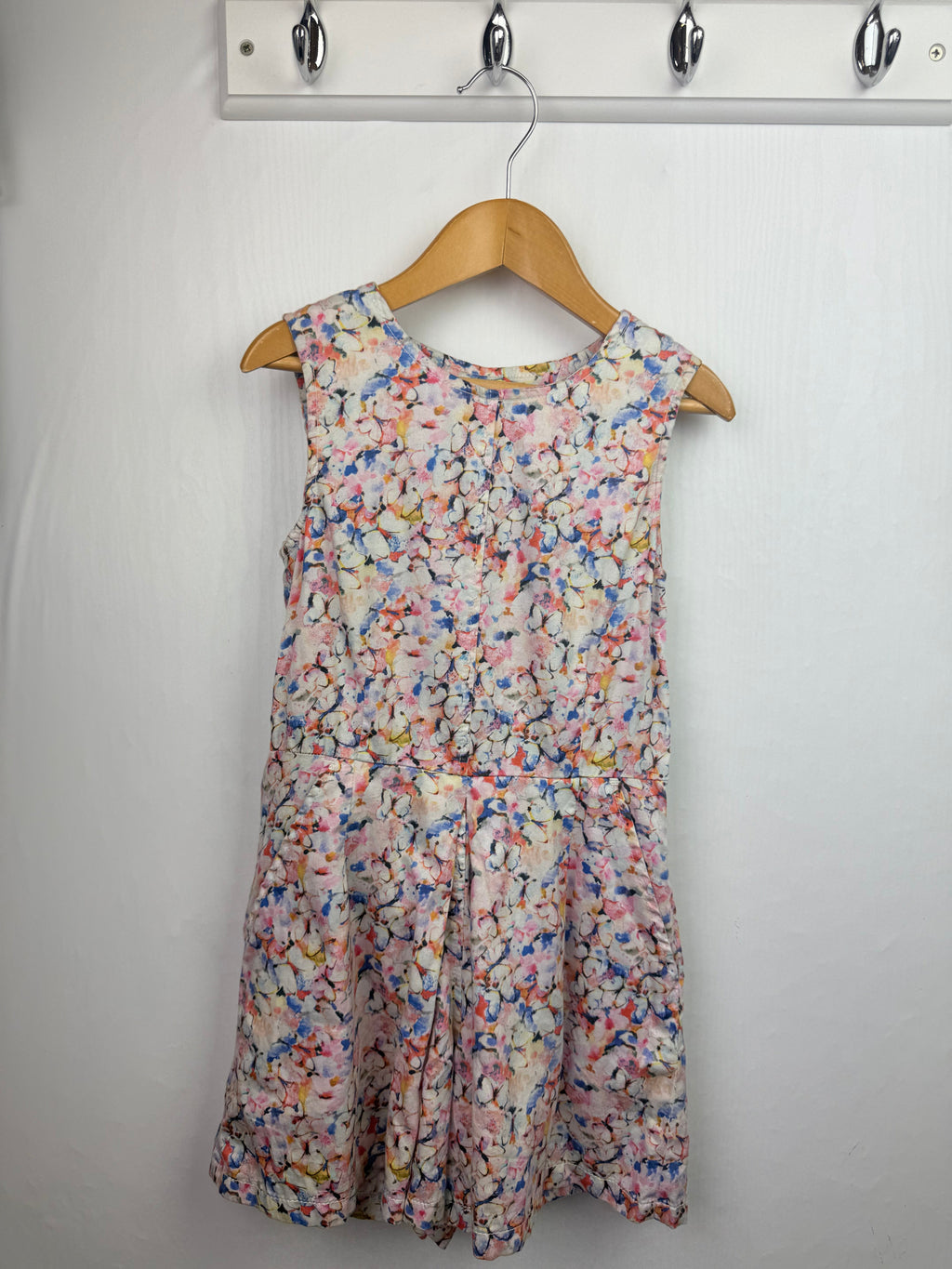 Next Floral Playsuit - Girls 7 Years - Little Ones Preloved. Second Hand Children's & Preloved Baby, Kids, Girls & Boys Clothes. UK online