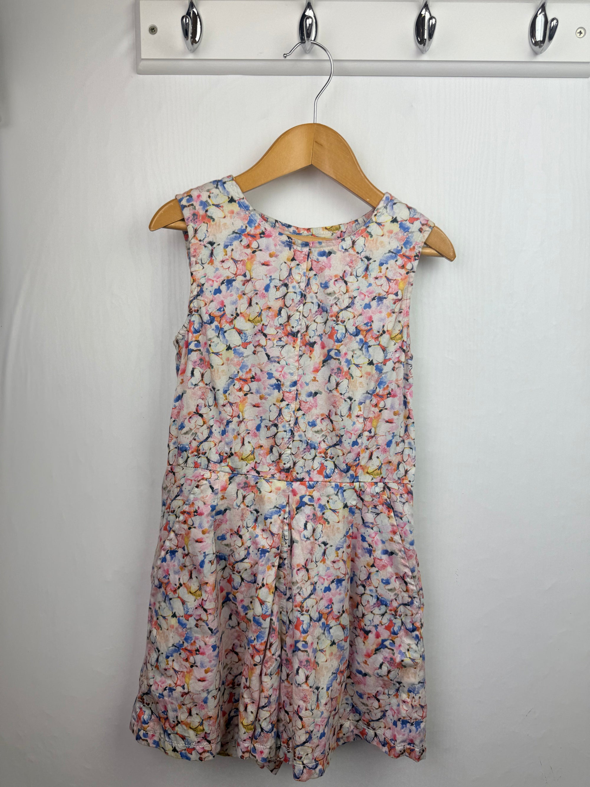 Next Floral Playsuit - Girls 7 Years - Little Ones Preloved. Second Hand Children's & Preloved Baby, Kids, Girls & Boys Clothes. UK online