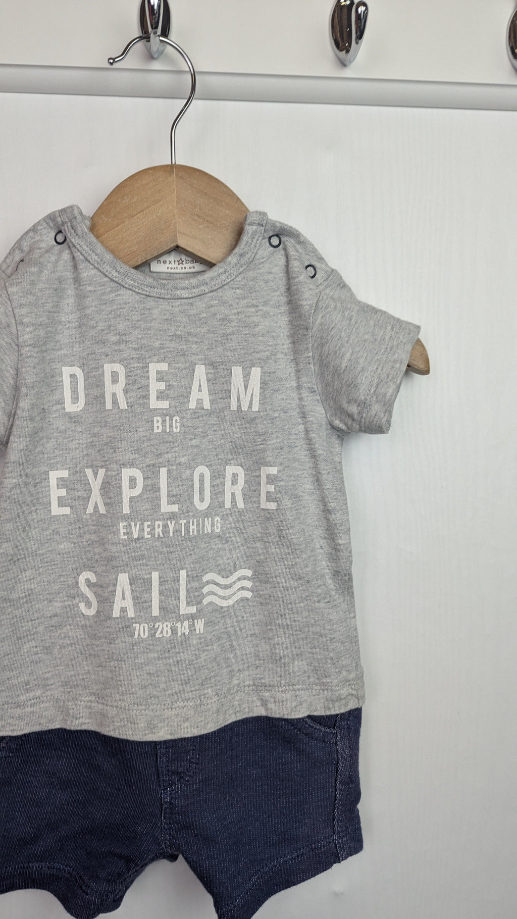 Next Grey & Blue Dream Big Romper - Boys 0 - 3 Months - Little Ones Preloved. Second Hand Children's & Preloved Baby, Kids, Girls & Boys Clothes. UK online