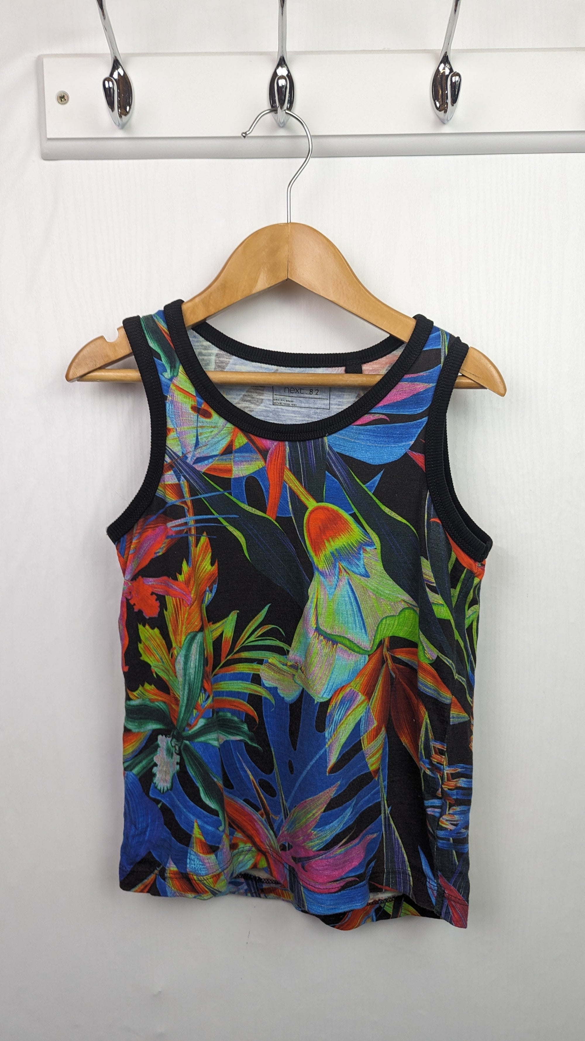 Next Multicoloured Vest Top - Unisex - Little Ones Preloved. Second Hand Children's & Preloved Baby, Kids, Girls & Boys Clothes. UK online