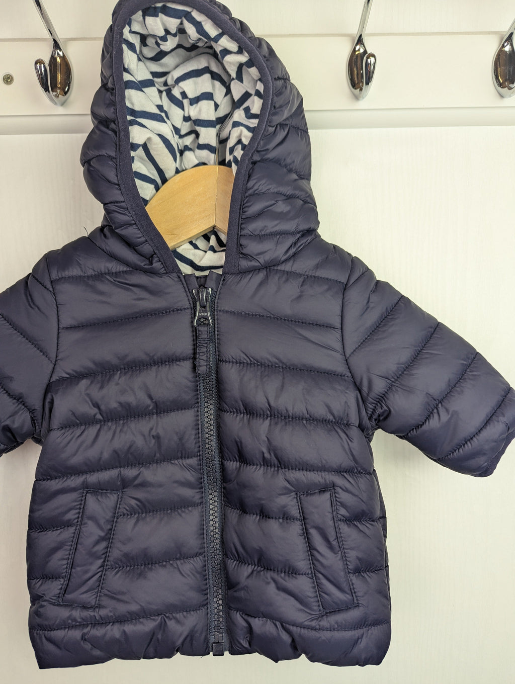 Next Navy Padded Jacket - Boys 0 - 1 Month - Little Ones Preloved. Second Hand Children's & Preloved Baby, Kids, Girls & Boys Clothes. UK online