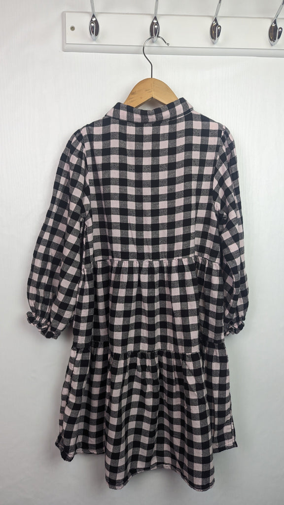 NEXT Pink & Black Plaid Long Sleeve Dress - Girls 8 Years Next Used, Preloved, Preworn & Second Hand Baby, Kids & Children's Clothing UK Online. Cheap affordable. Brands including Next, Joules, Nutmeg Morrisons, TU, F&F, H&M.