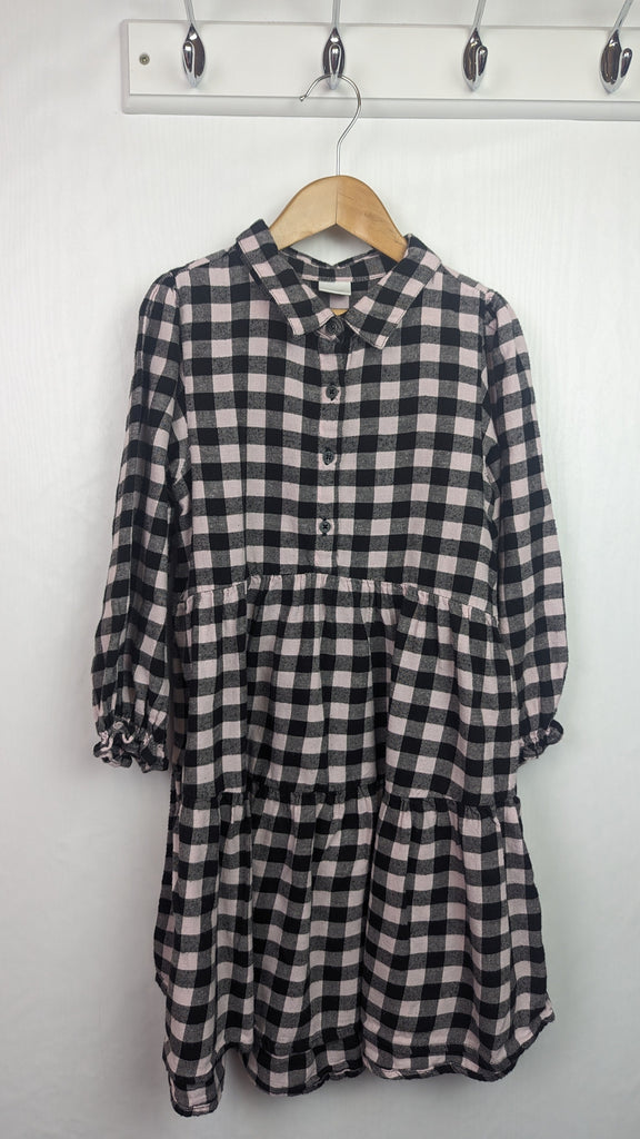 NEXT Pink & Black Plaid Long Sleeve Dress - Girls 8 Years Next Used, Preloved, Preworn & Second Hand Baby, Kids & Children's Clothing UK Online. Cheap affordable. Brands including Next, Joules, Nutmeg Morrisons, TU, F&F, H&M.