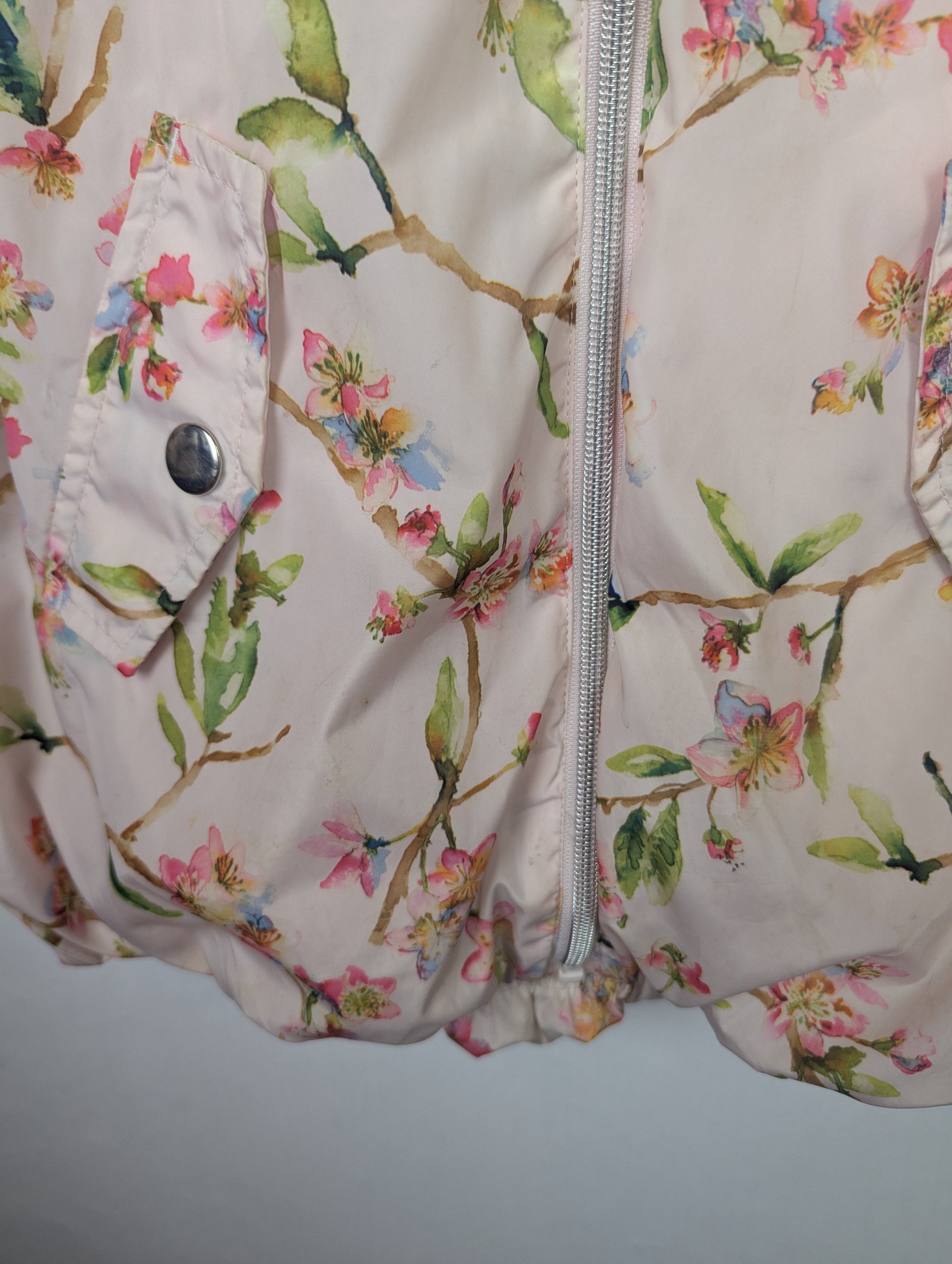 Next Pink Floral Raincoat - Girls 5 Years - Little Ones Preloved. Second Hand Children's & Preloved Baby, Kids, Girls & Boys Clothes. UK online