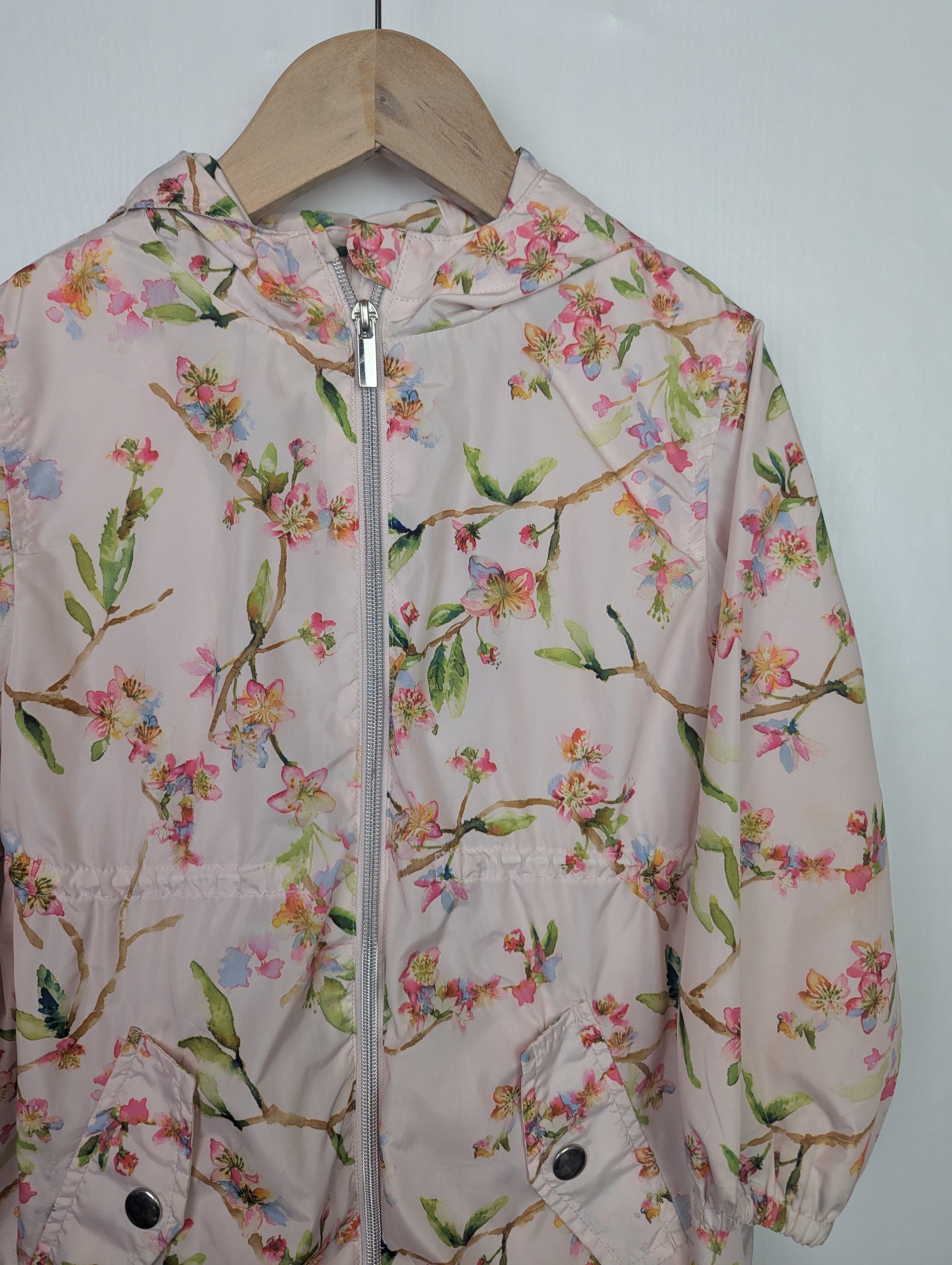 Next Pink Floral Raincoat - Girls 5 Years - Little Ones Preloved. Second Hand Children's & Preloved Baby, Kids, Girls & Boys Clothes. UK online