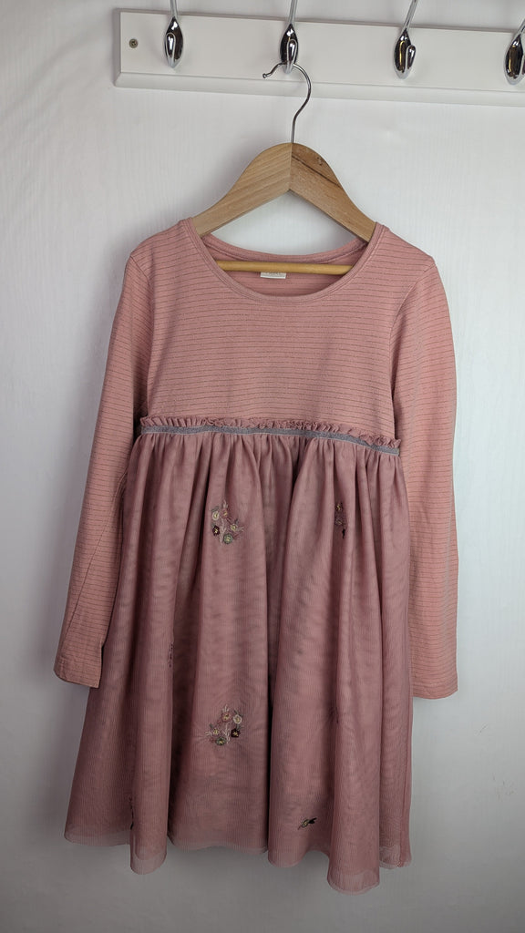 Next Pink Mesh Floral Dress - Girls 6-7 Years Little Ones Preloved Used, Preloved, Preworn Baby, Girls & Boys Clothes. Kids & Children's second hand Clothing UK Online. Cheap affordable. Brands including Next, Joules, Nutmeg Morrisons, TU, F&F, H&M.