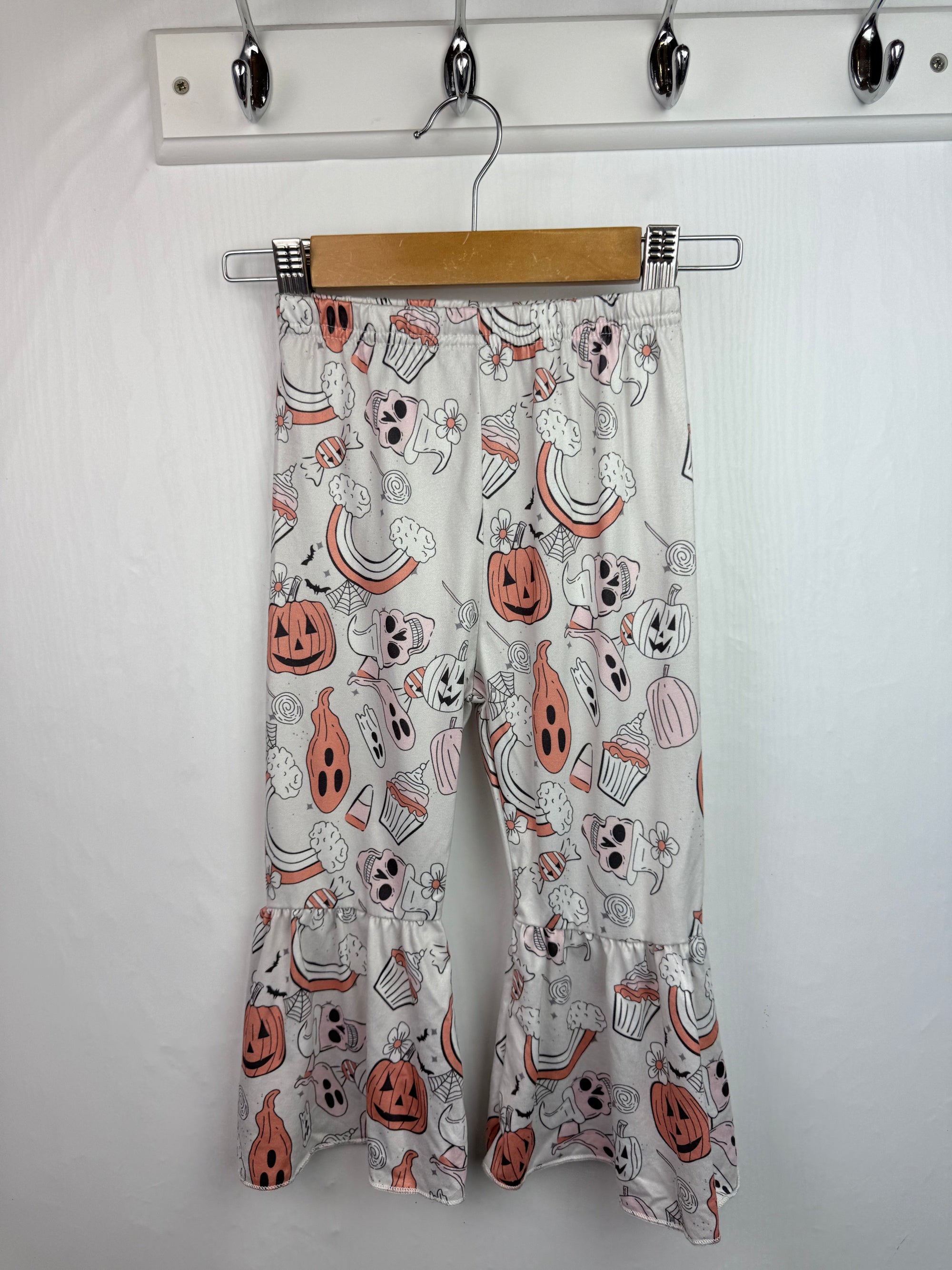 Next Pumpkin Romper - Unisex 0 - 1 Month - Little Ones Preloved. Second Hand Children's & Preloved Baby, Kids, Girls & Boys Clothes. UK online