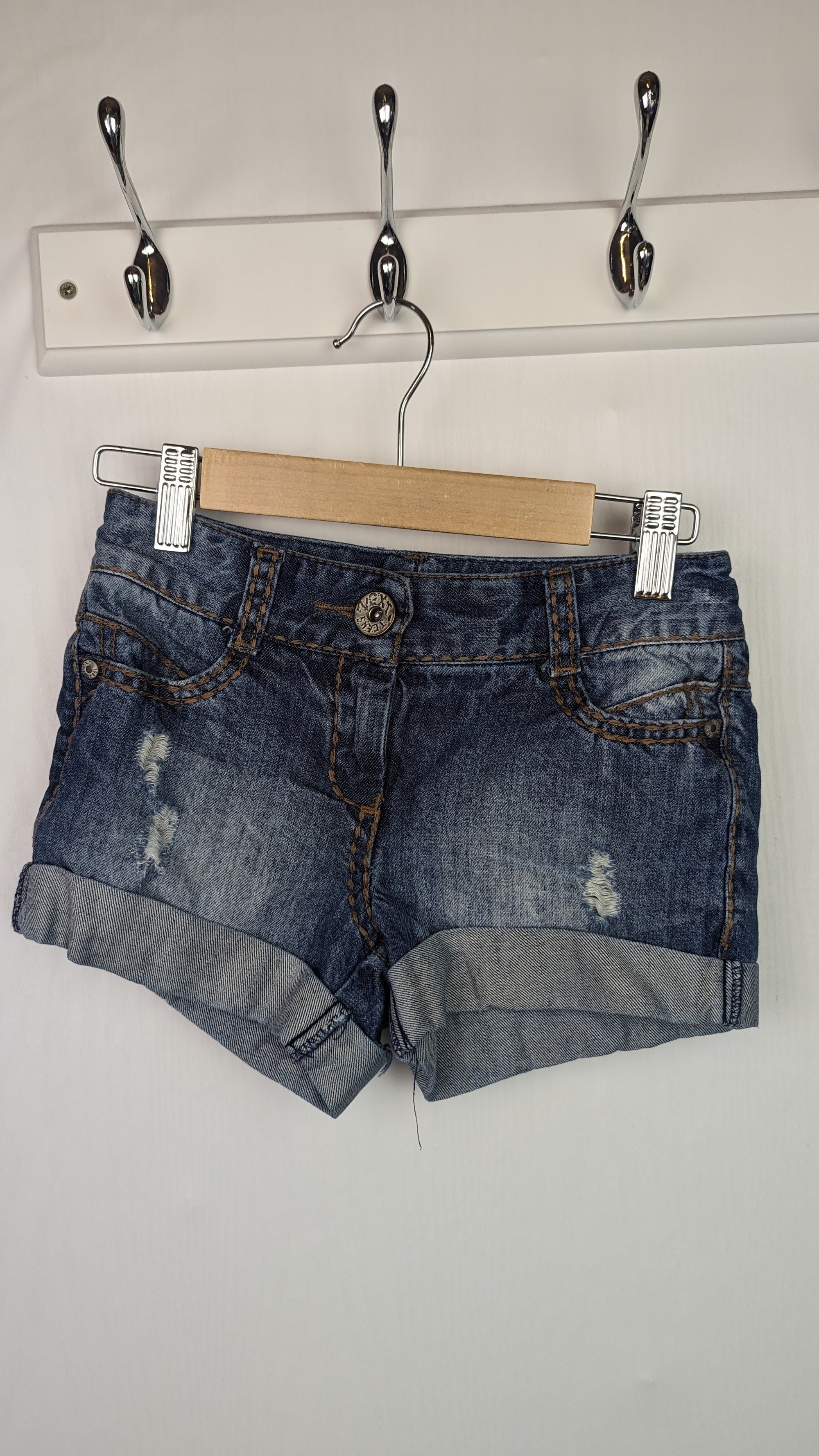 Next Ripped Denim Shorts - Girls 6 Years - Little Ones Preloved. Second Hand Children's & Preloved Baby, Kids, Girls & Boys Clothes. UK online